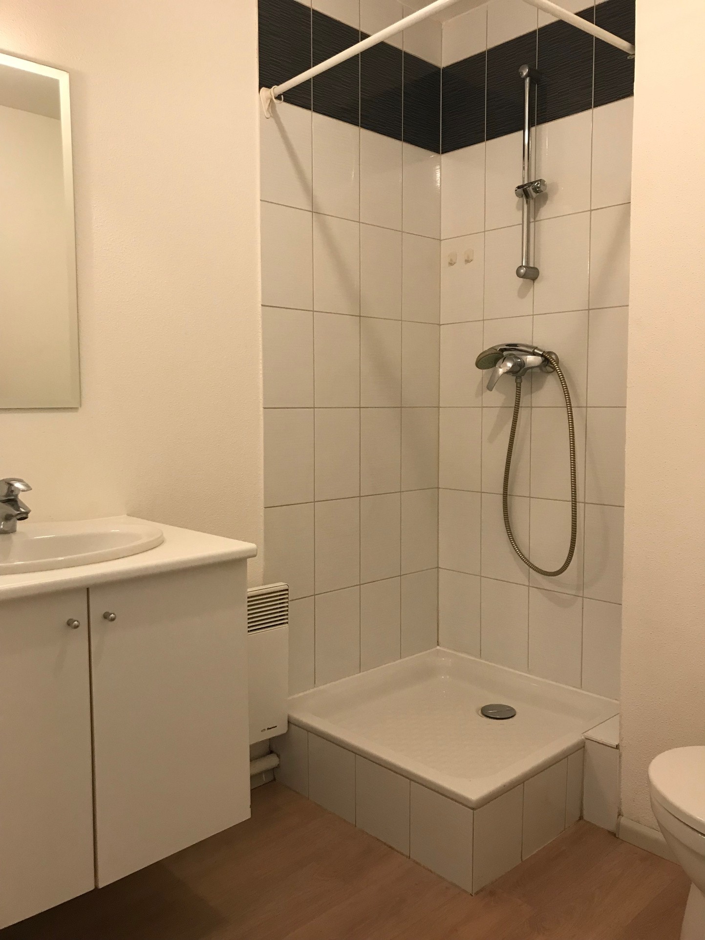 Joli T2 de 452 avec balcon — photo 5