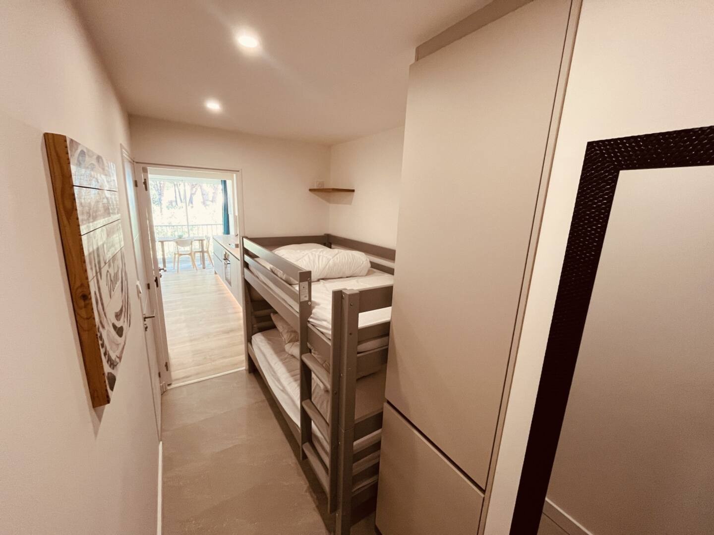 STUDIO CABINE D'EXCEPTION LA GRANDE MOTTE - SECTEUR PRIVILEGIE + PARKING PRIVE A 250M DES PLAGES ET COMMERCES — photo 5