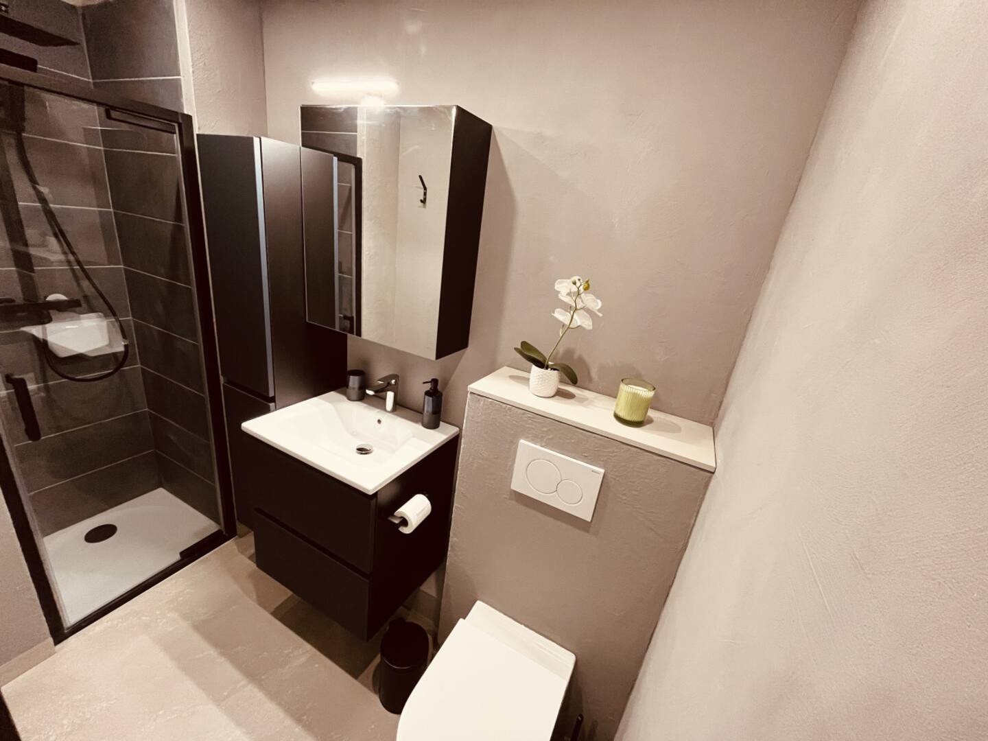 STUDIO CABINE D'EXCEPTION LA GRANDE MOTTE - SECTEUR PRIVILEGIE + PARKING PRIVE A 250M DES PLAGES ET COMMERCES — photo 6