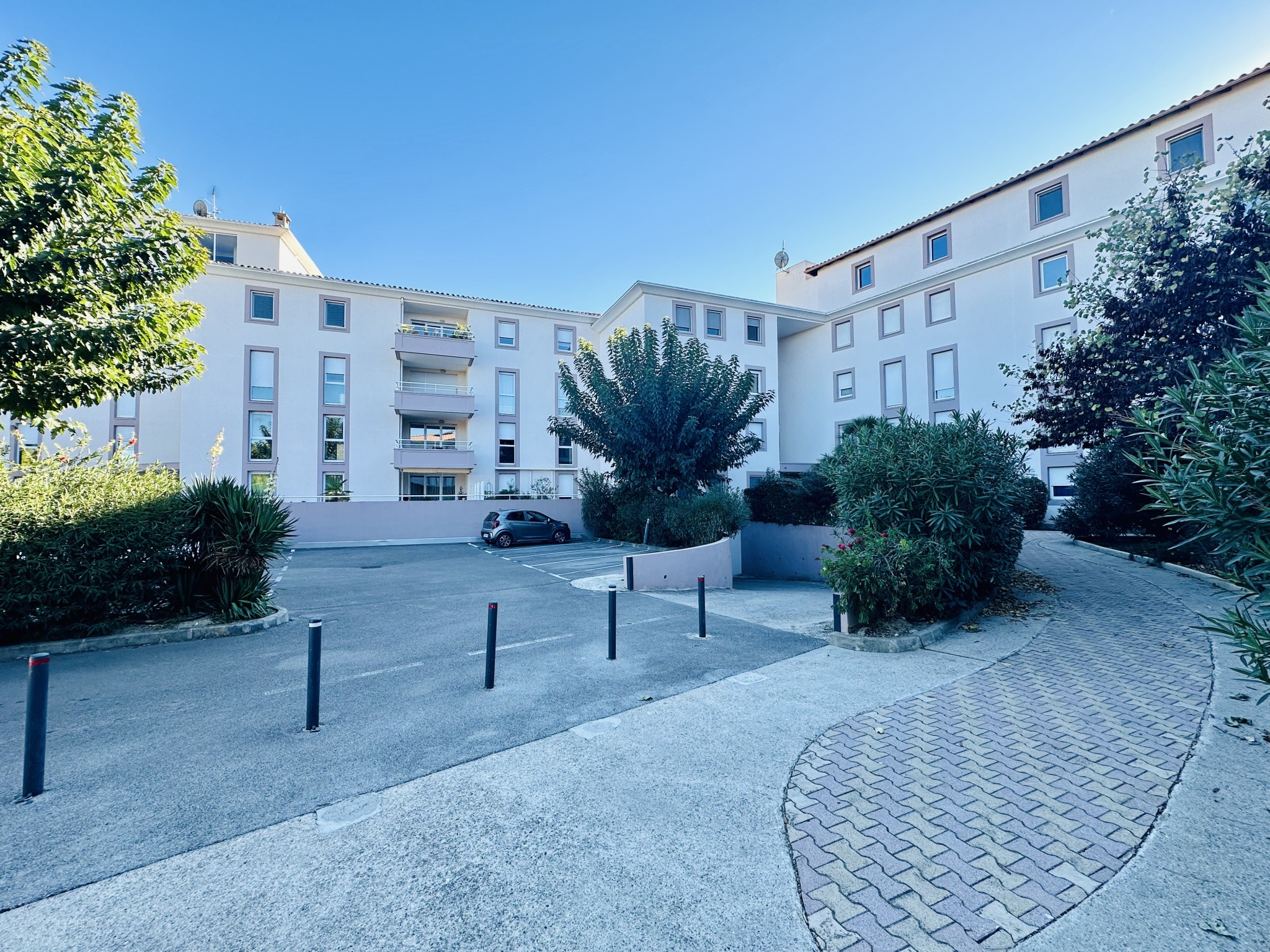 EXCLUSIF LATTES VASQUE - SUPERBE T3 DE 75M2  AVEC TERRASSE DE 14M2, 2 CHAMBRES, PARKING + OPTION GARAGE — photo 10