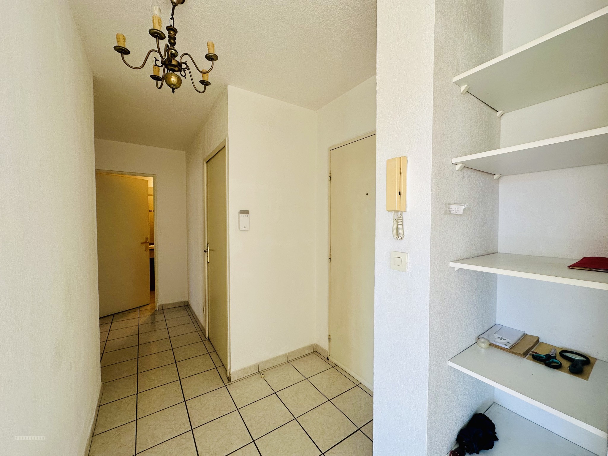 EXCLUSIF LATTES VASQUE - SUPERBE T3 DE 75M2  AVEC TERRASSE DE 14M2, 2 CHAMBRES, PARKING + OPTION GARAGE — photo 6
