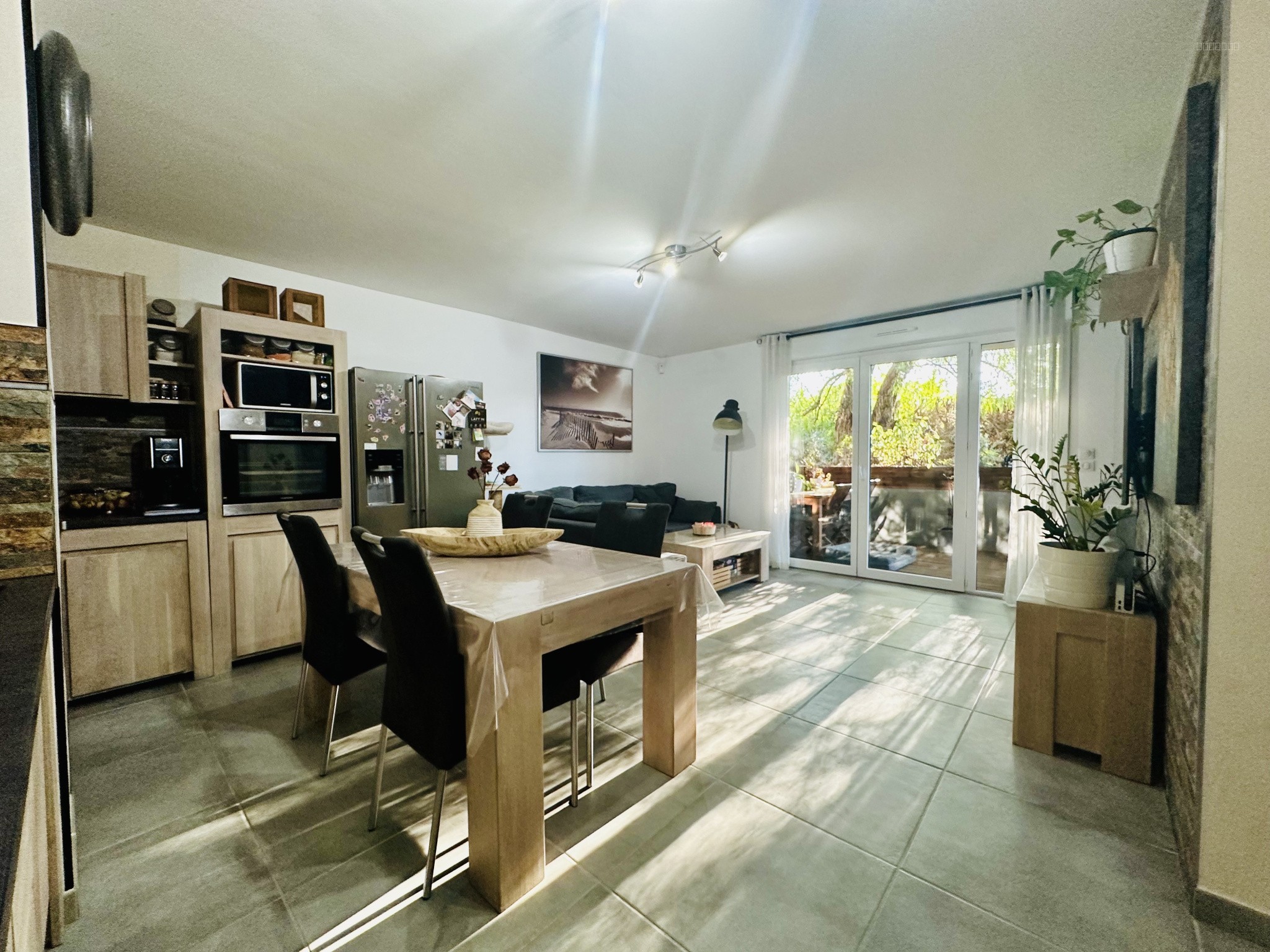 LATTES CENTRE - BIEN D'EXCEPTION T3 69M2  AVEC MAGNIFIQUE TERRASSE 35M2 DANS RESIDENCE DE STANDING — photo 3