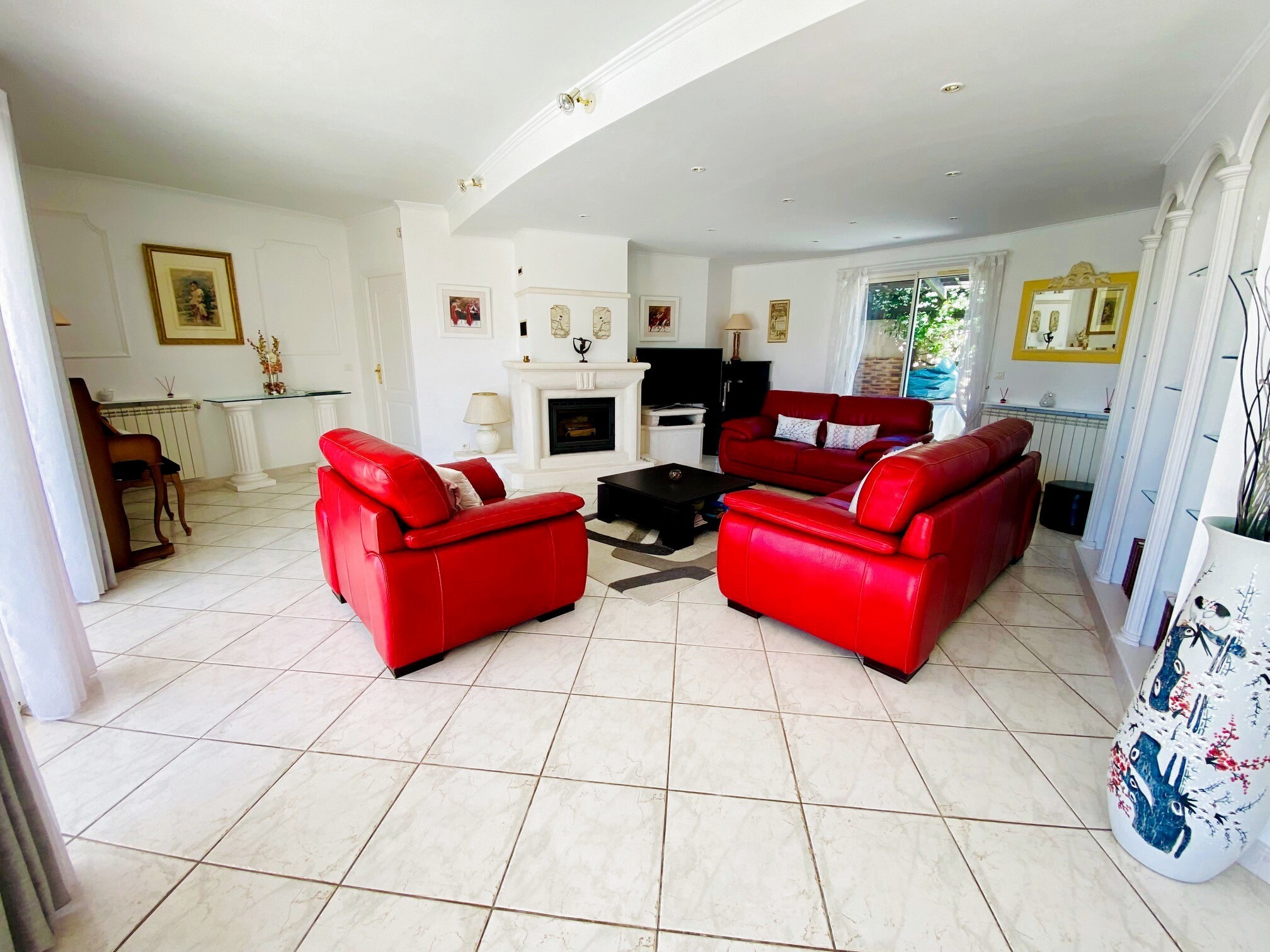 LATTES CENTRE   Superbe Villa T5 de 170m2 sur 450m2 de terrain avec PISCINE et GARAGE ! — photo 4