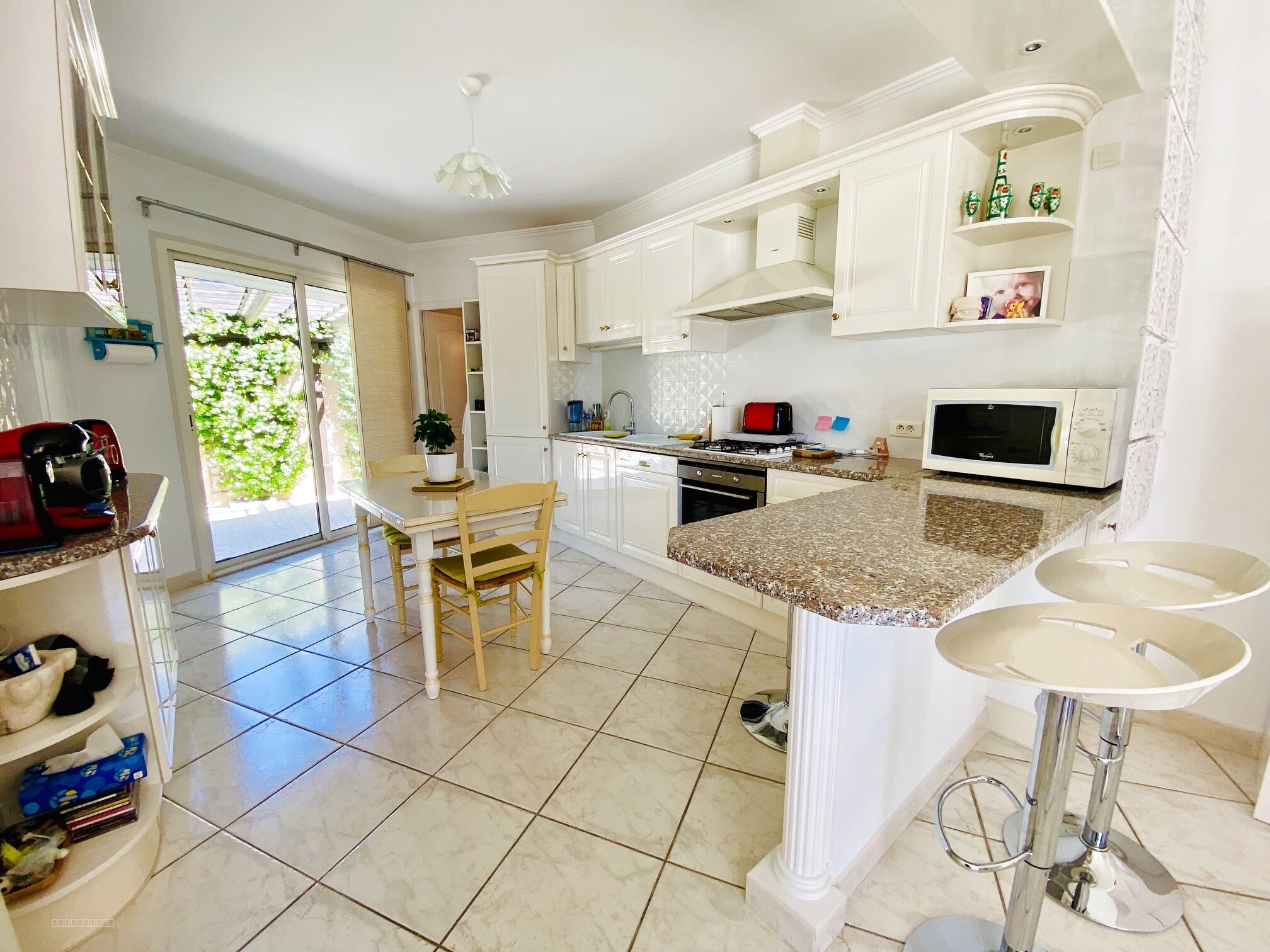 LATTES CENTRE   Superbe Villa T5 de 170m2 sur 450m2 de terrain avec PISCINE et GARAGE ! — photo 6