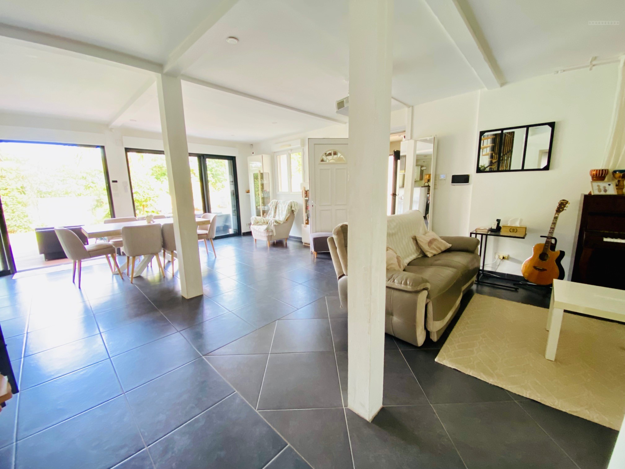 PEROLS   Superbe Villa T6 de 156m2 sur 570m2 de terrain avec PISCINE et GARAGE ! — photo 3