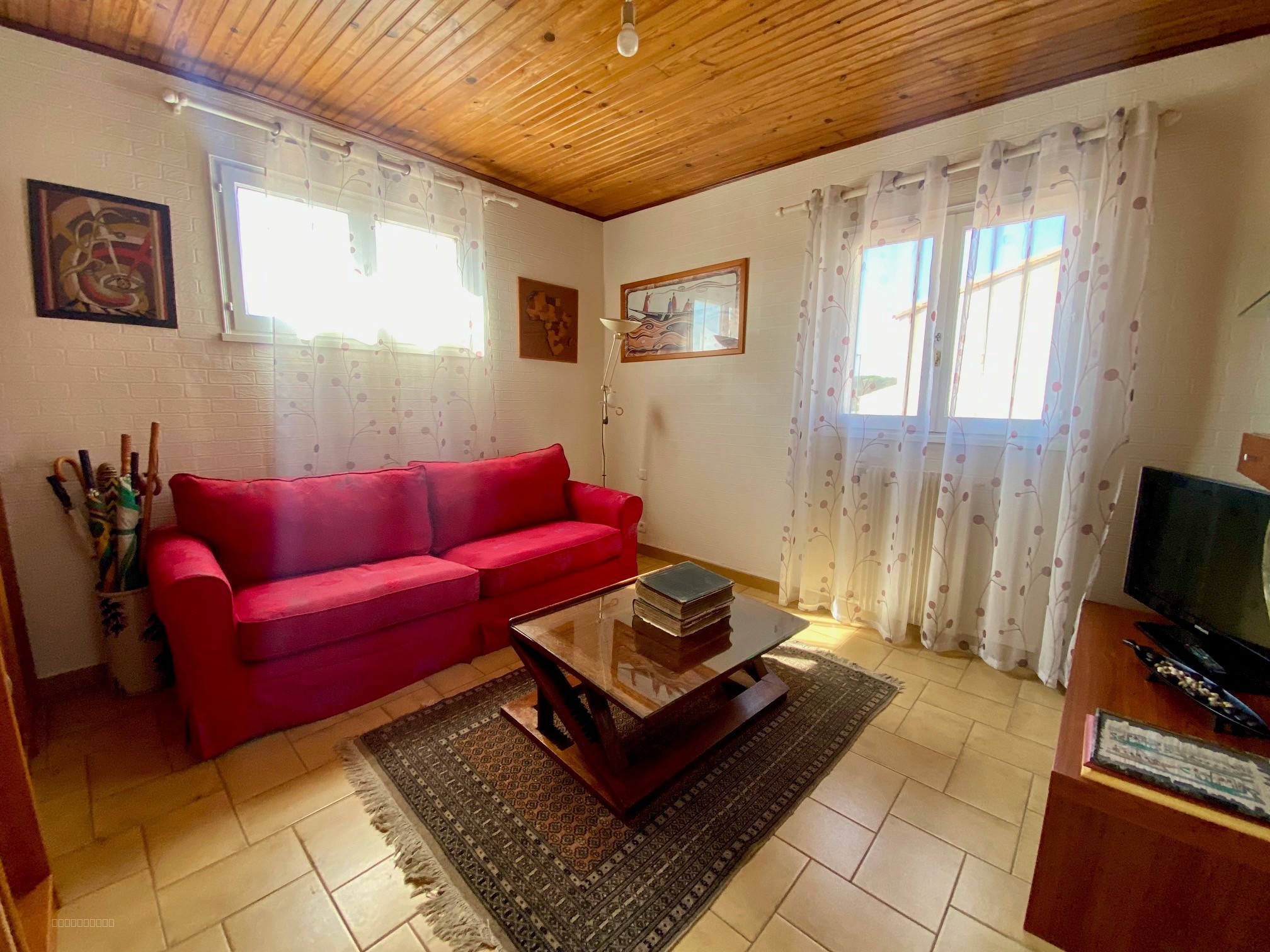 EXCLUSIVITE - PEROLS   Belle villa T6/7 de 167m2 sur 471m2 de terrain avec GARAGE de 25m. — photo 14