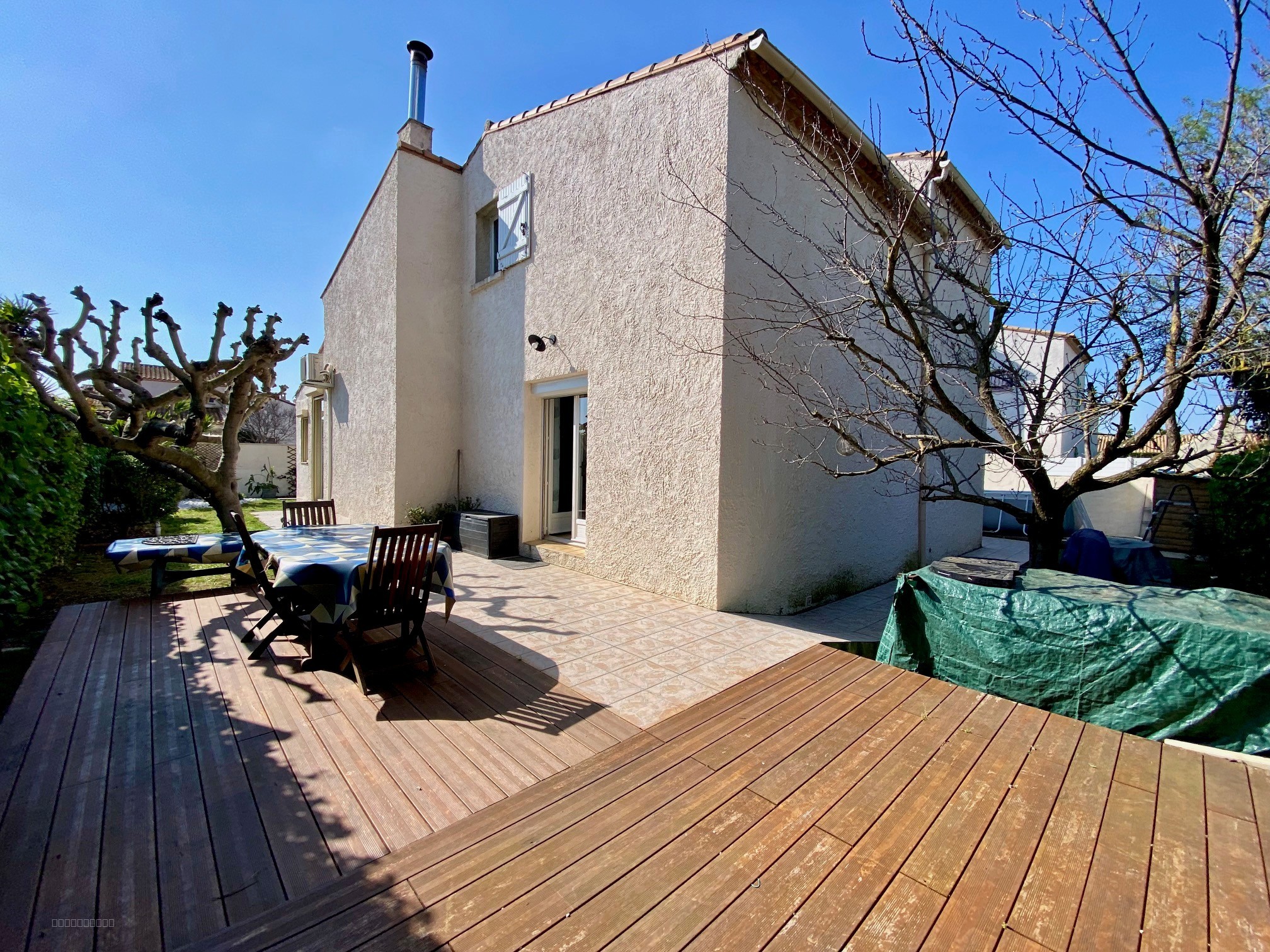 EXCLUSIVITE - PEROLS   Belle villa T6/7 de 167m2 sur 471m2 de terrain avec GARAGE de 25m. — photo 2