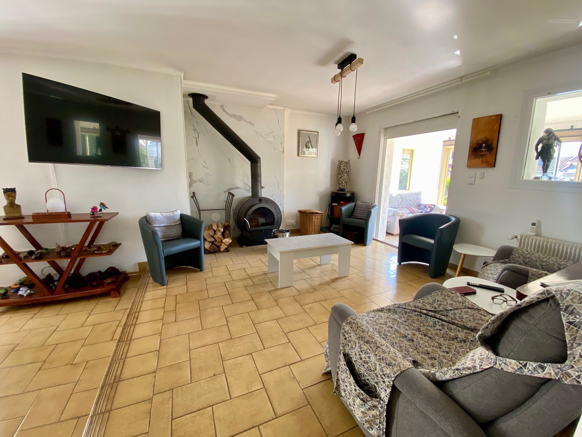 EXCLUSIVITE - PEROLS   Belle villa T6/7 de 167m2 sur 471m2 de terrain avec GARAGE de 25m. — photo 5
