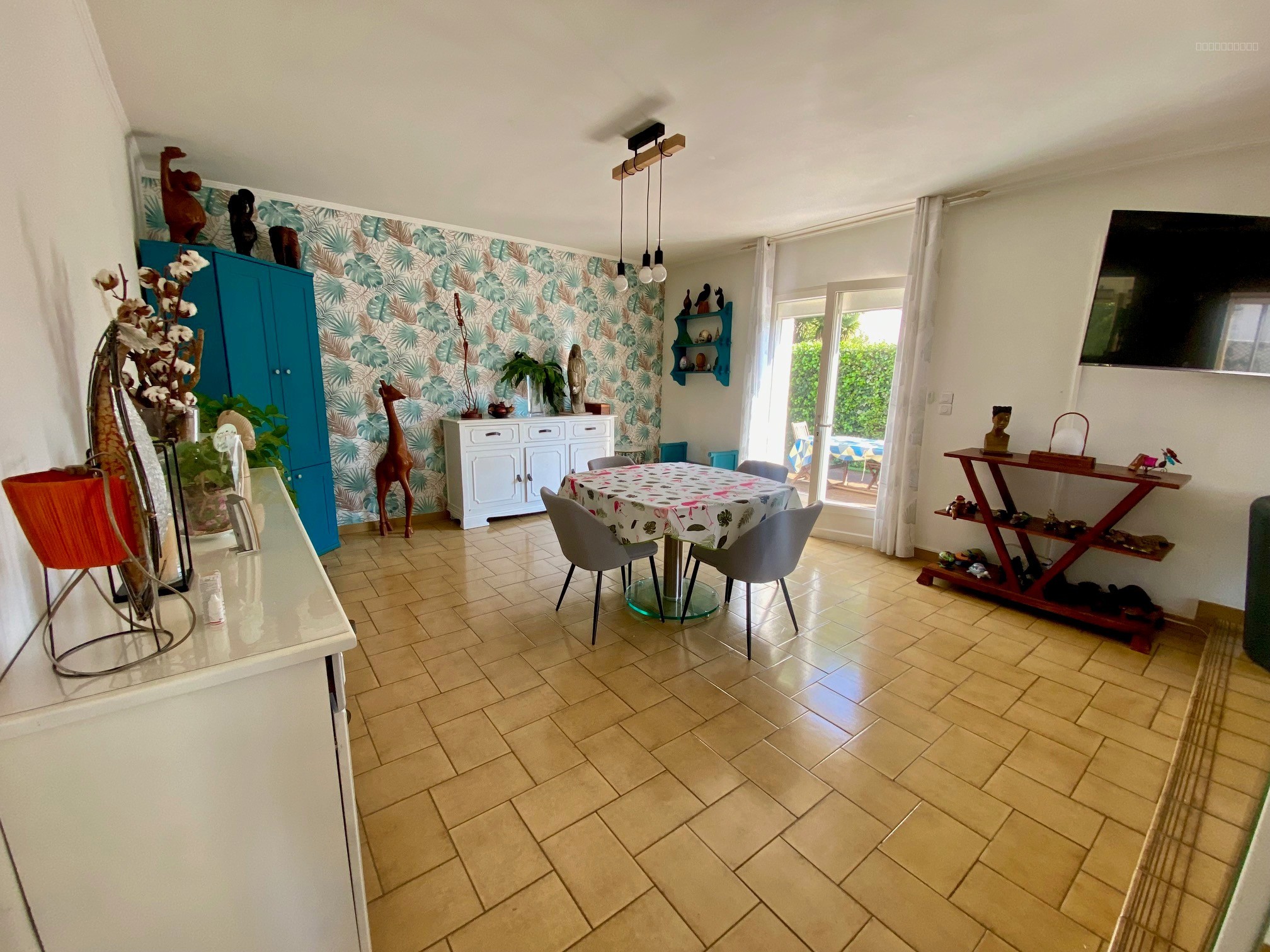 EXCLUSIVITE - PEROLS   Belle villa T6/7 de 167m2 sur 471m2 de terrain avec GARAGE de 25m. — photo 7