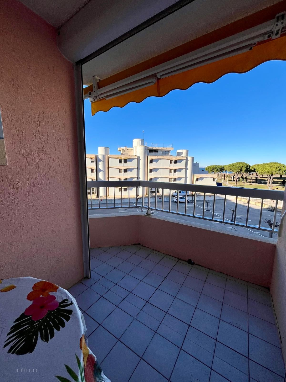 Appartement T4 de 74m2 au 3eme étage avec parking et cave - MONTPELLIER LA MARTELLE — photo 4