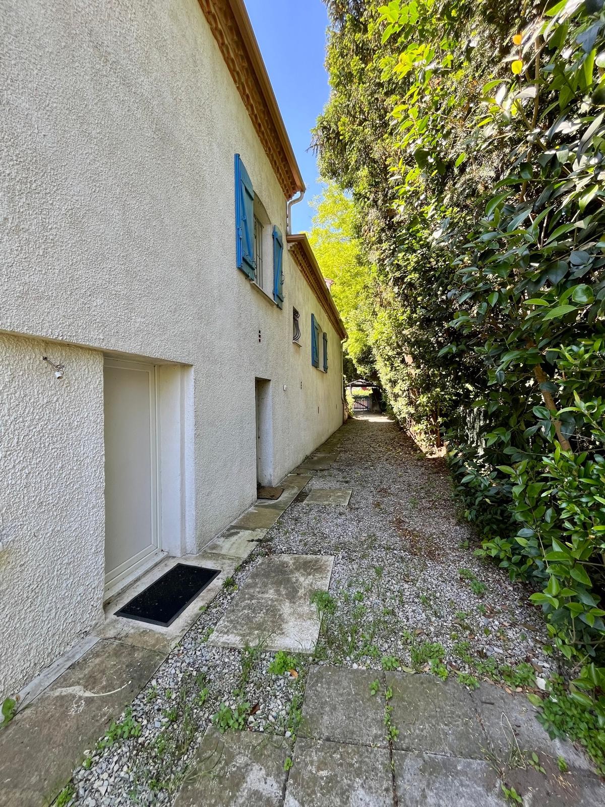 Villa T5 de 120m2 avec studio attenant sur une parcelle de 600m2 - secteur POMPIGNANE — photo 19