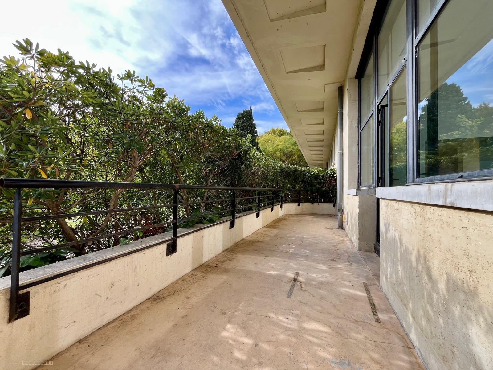 Appartement T4 de 105M2 en RDC avec parking et garage - SECTEUR BOUTONNET MONTPELLIER — photo 2