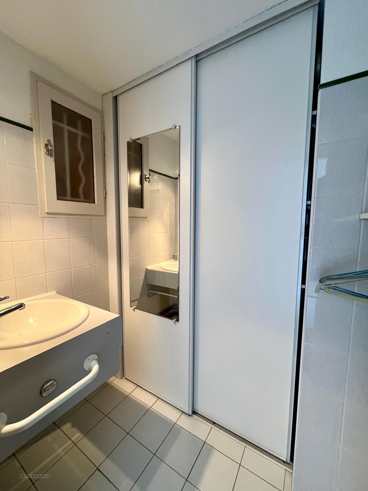 Appartement T3 duplex de 66m2 au sol vendu avec garage - LAC SALONIQUE PORT CAMARGUE — photo 6