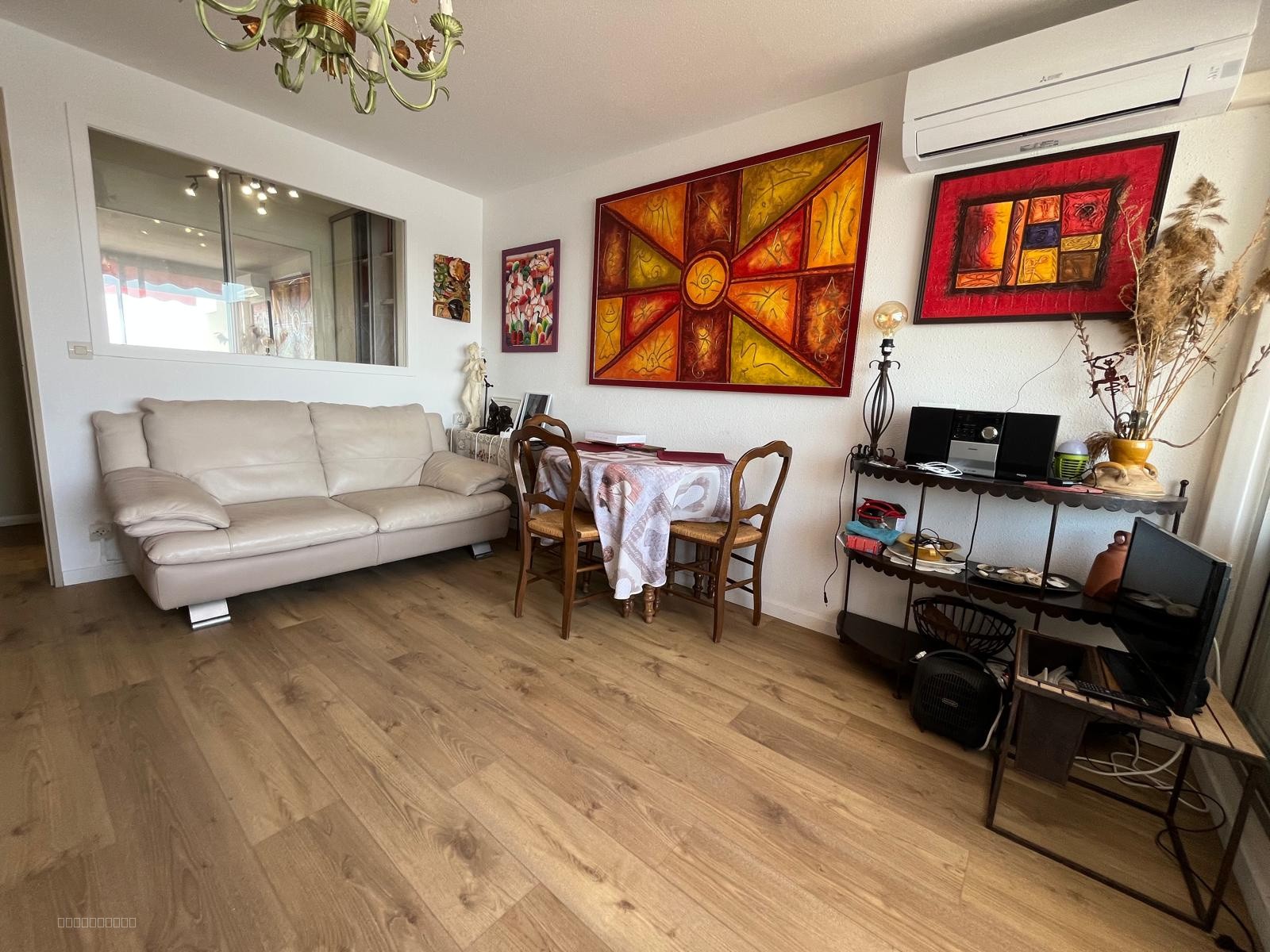 Magnifique T2 cabine de 32M2 entirement rénové avec vue sur le Lac Salonique - PORT CAMARGUE — photo 4