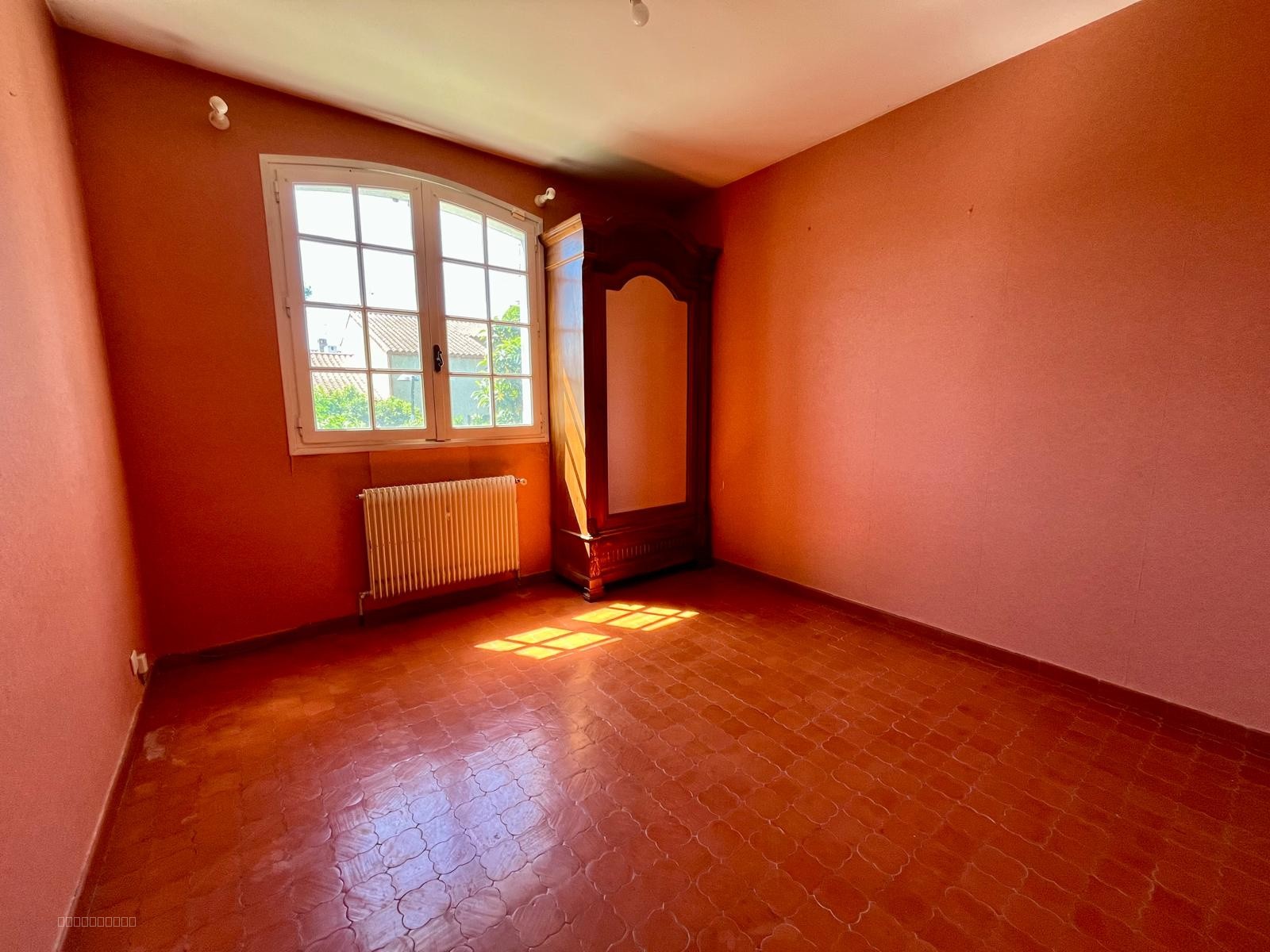 Villa T5 de 120m2 avec studio attenant sur une parcelle de 600m2 - secteur POMPIGNANE — photo 10