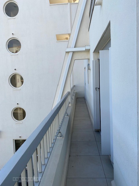 Appartement T2 au 2ème étage avec parking - LAC SALONIQUE — photo 10
