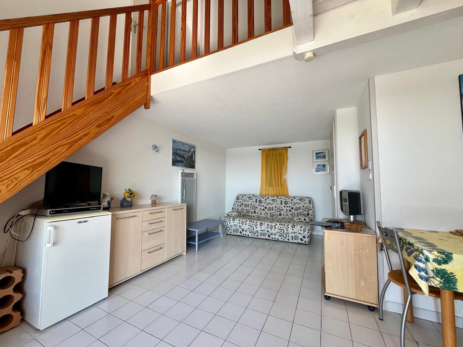 Appartement T3 duplex de 66m2 au sol vendu avec garage - LAC SALONIQUE PORT CAMARGUE — photo 4