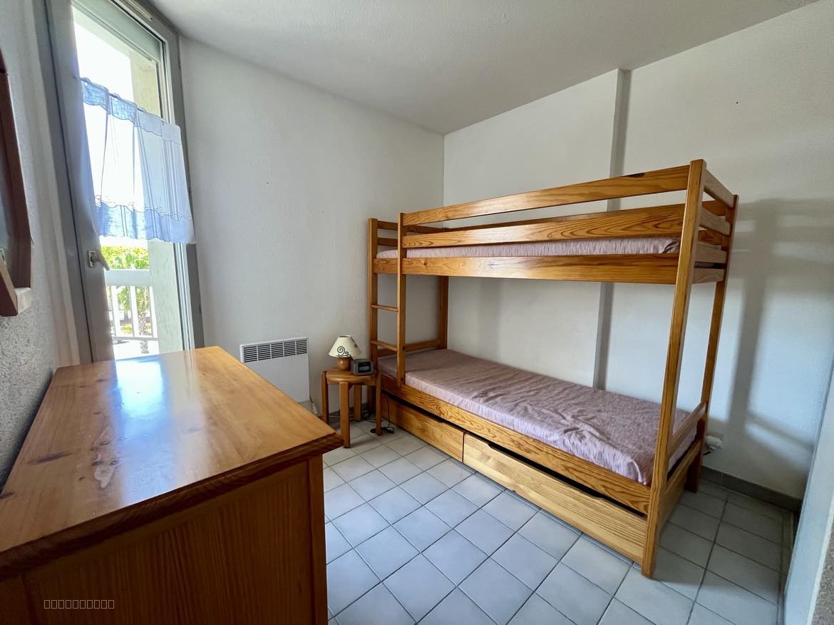 Appartement T2 cabine au 3ème étage avec un parking - PORT CAMARGUE LAC SALONIQUE — photo 6