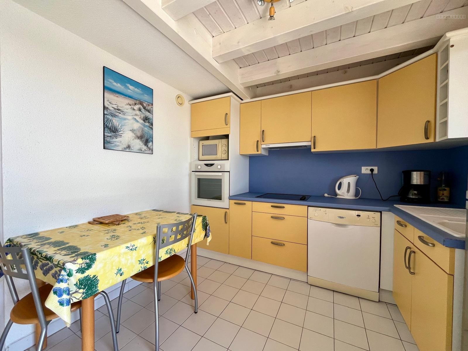 Appartement T3 duplex de 66m2 au sol vendu avec garage - LAC SALONIQUE PORT CAMARGUE — photo 5