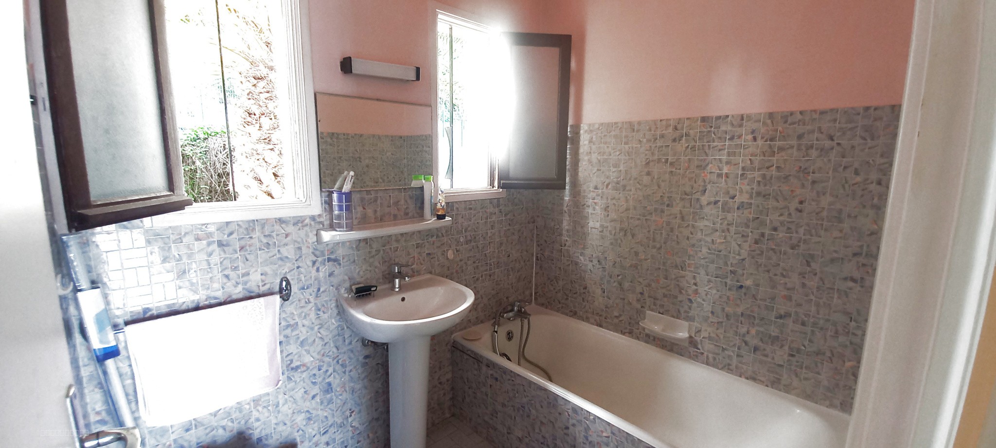 MENTON / GARAVAN - Maison 2 niveaux avec vue panoramique sur la mer — photo 8