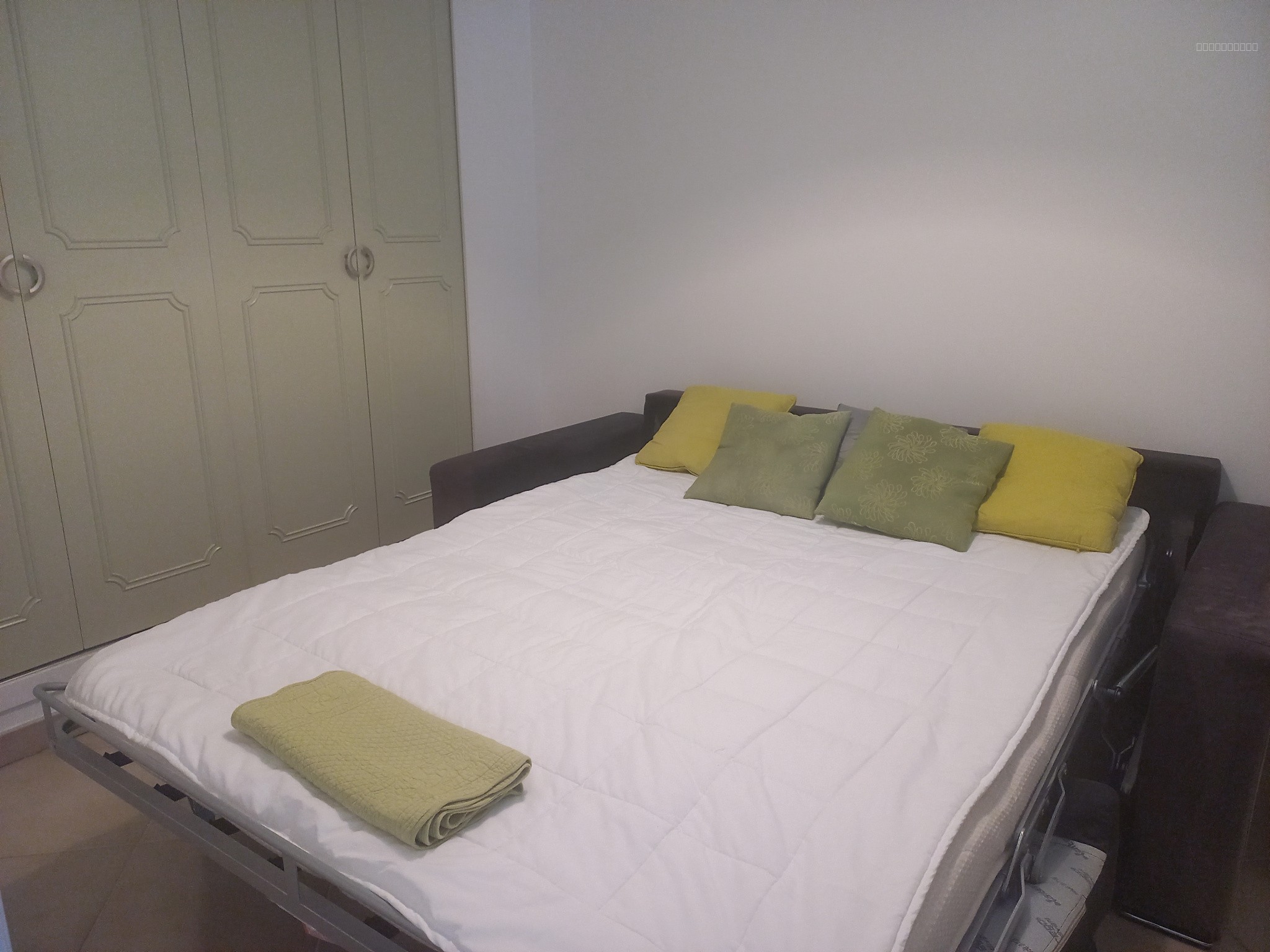 MENTON GARAVAN - GRAND 4 PIECES / 3 CHAMBRES DE 93 M2 AVEC TERRASSE , 2 CAVES, PARKING ET PISCINE — photo 13
