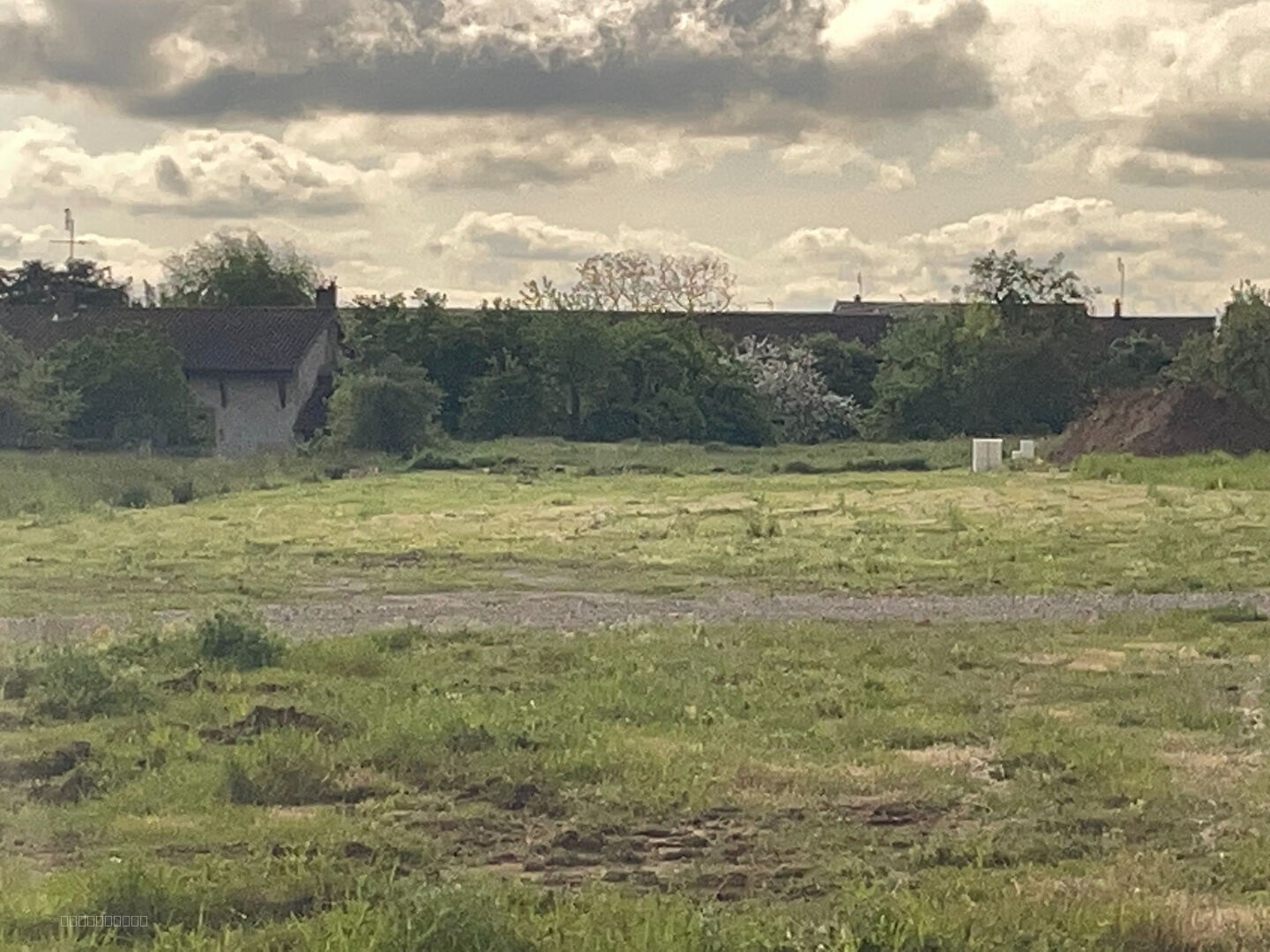 Terrain 668 m2 libre constructeur — photo 2