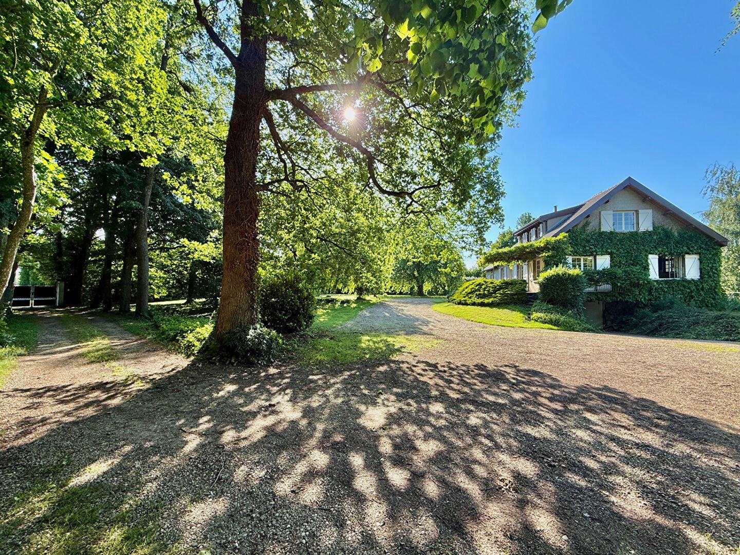GRANDE MAISON FAMILIALE EN PLEINE NATURE — photo 3