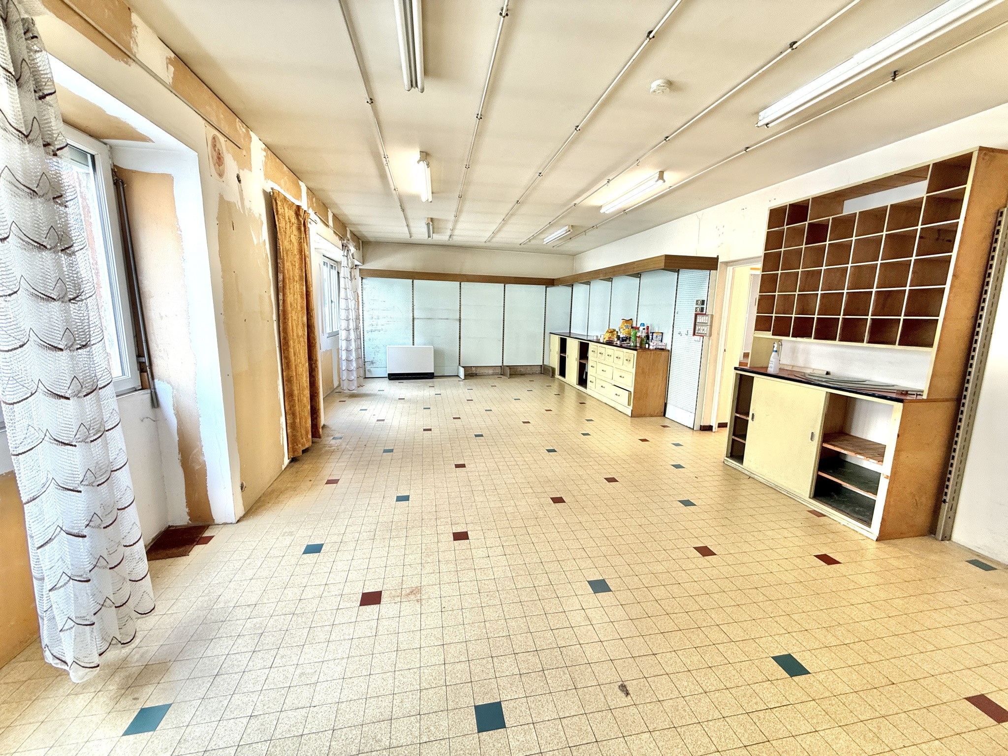 Maison de village familiale 8 chambres  205 m2 avec cour, garage double   Saint Didier en Velay- centre villag — photo 10