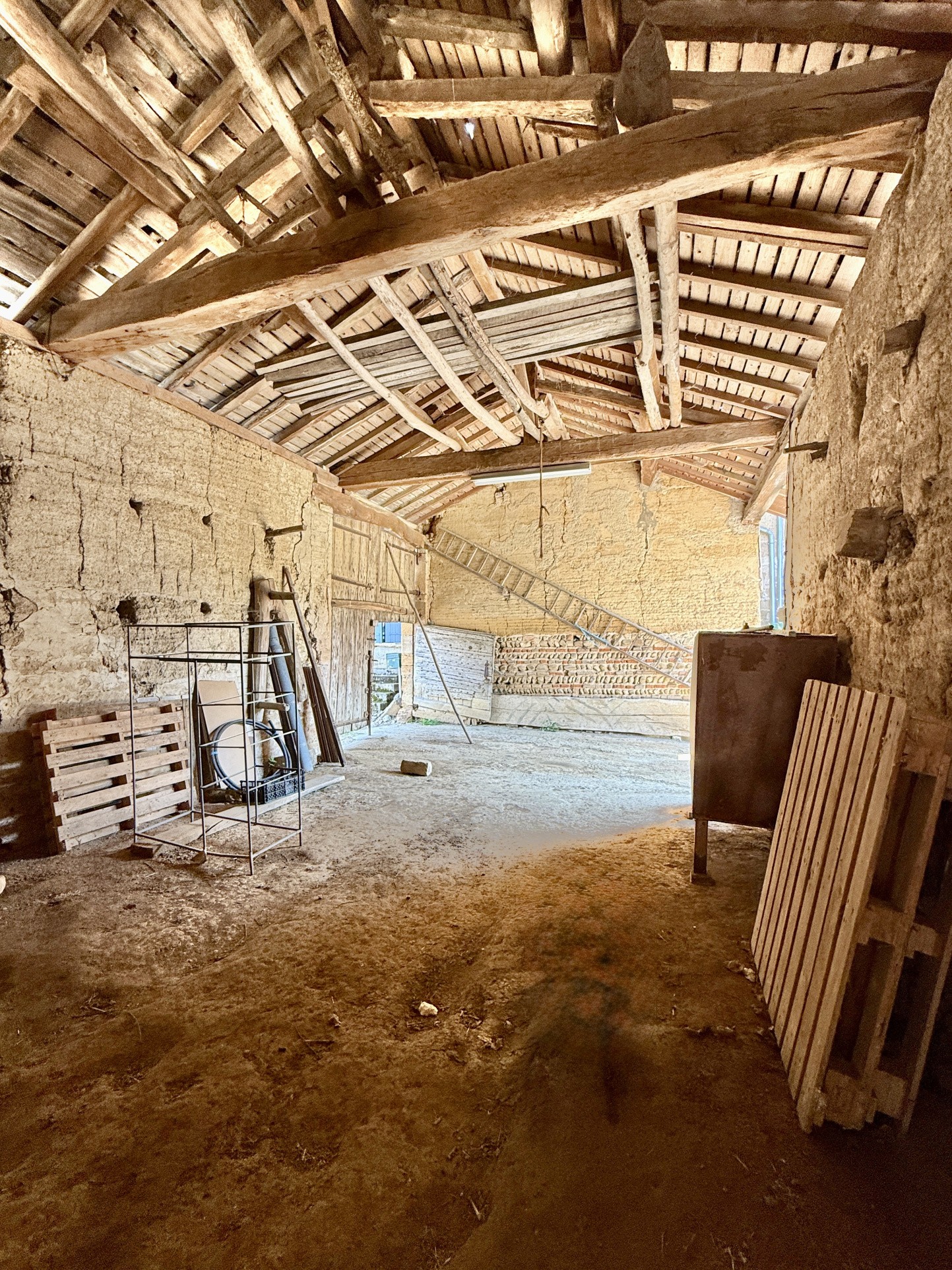 GRAND CORP DE FERME a LURCY — photo 14