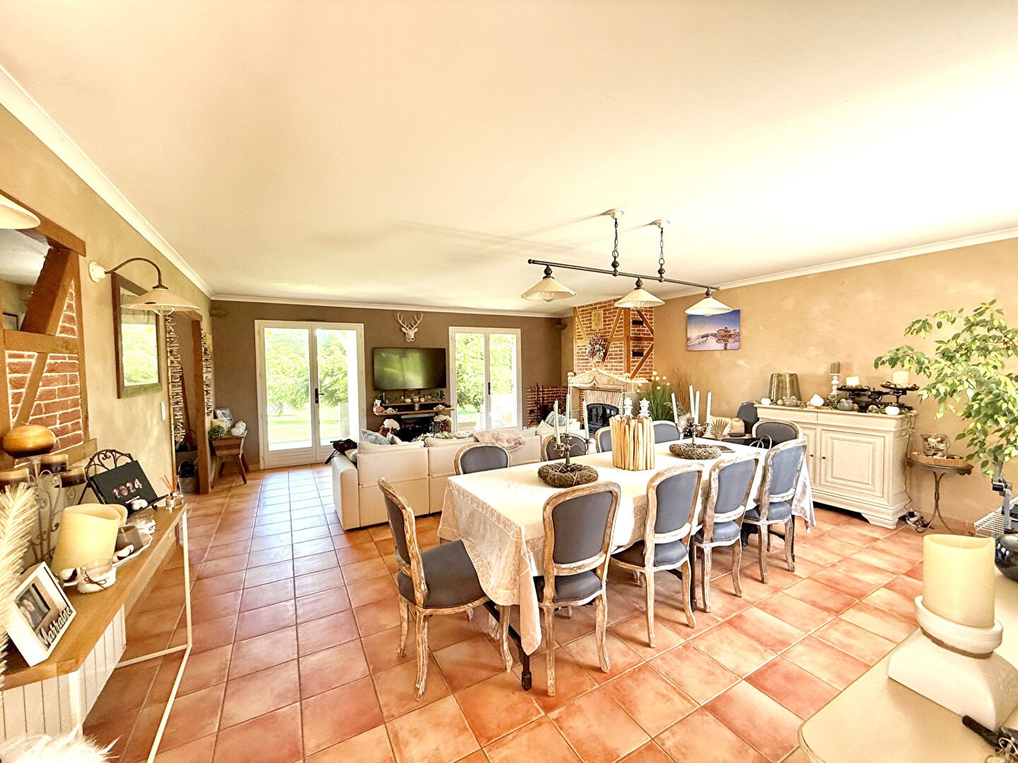Maison plain pied 130 sur terrain 2.710 m2 avec piscine, garage et dépendance — photo 13