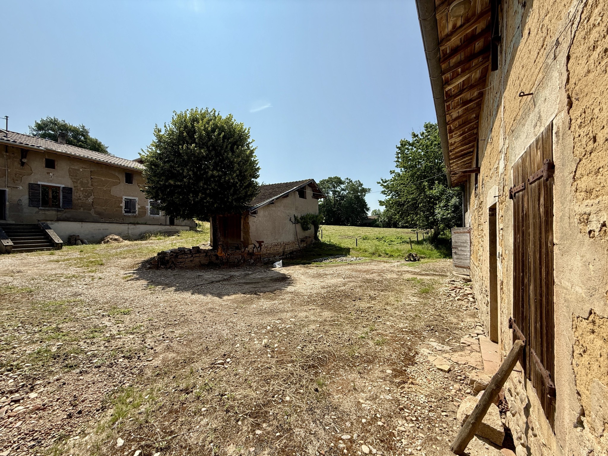 GRAND CORP DE FERME a LURCY — photo 8