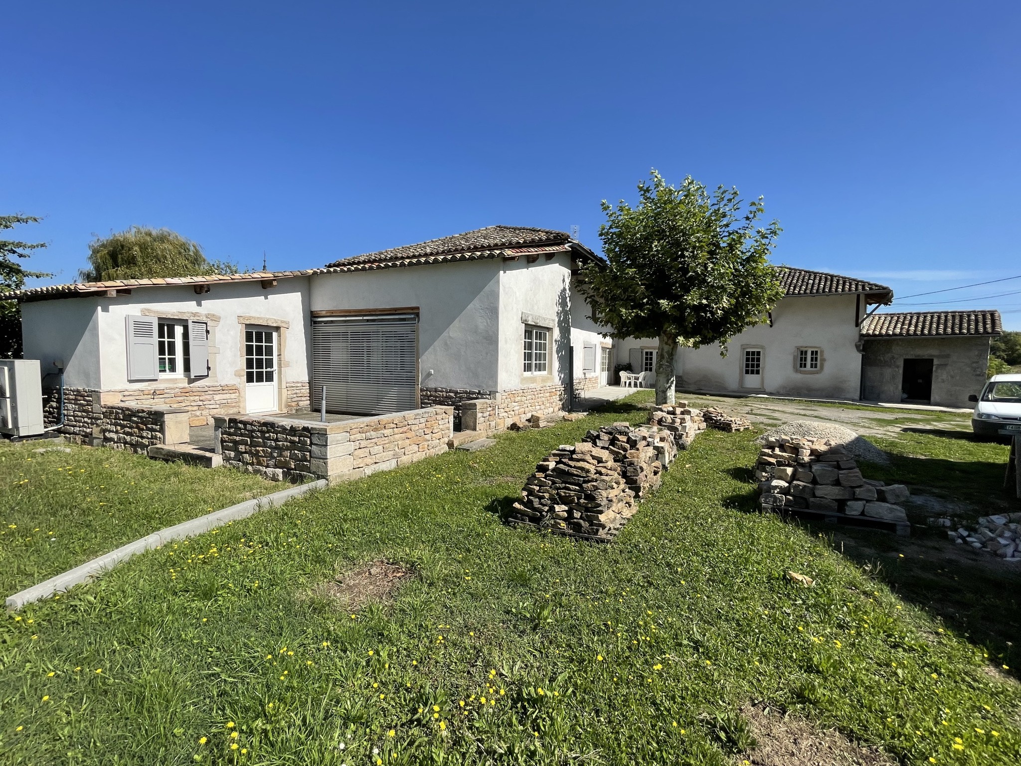 Maison 220 m2 + terrain 2360 m2 — photo 2