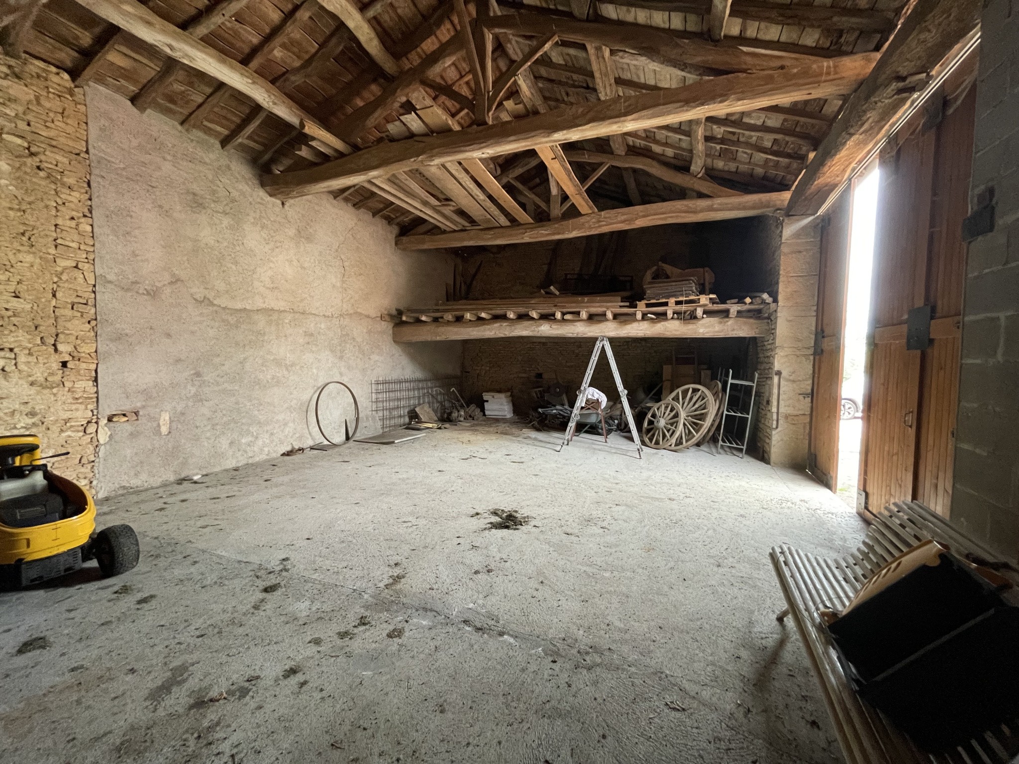 Bastide 200m2 + 4197m2 terrain — photo 14