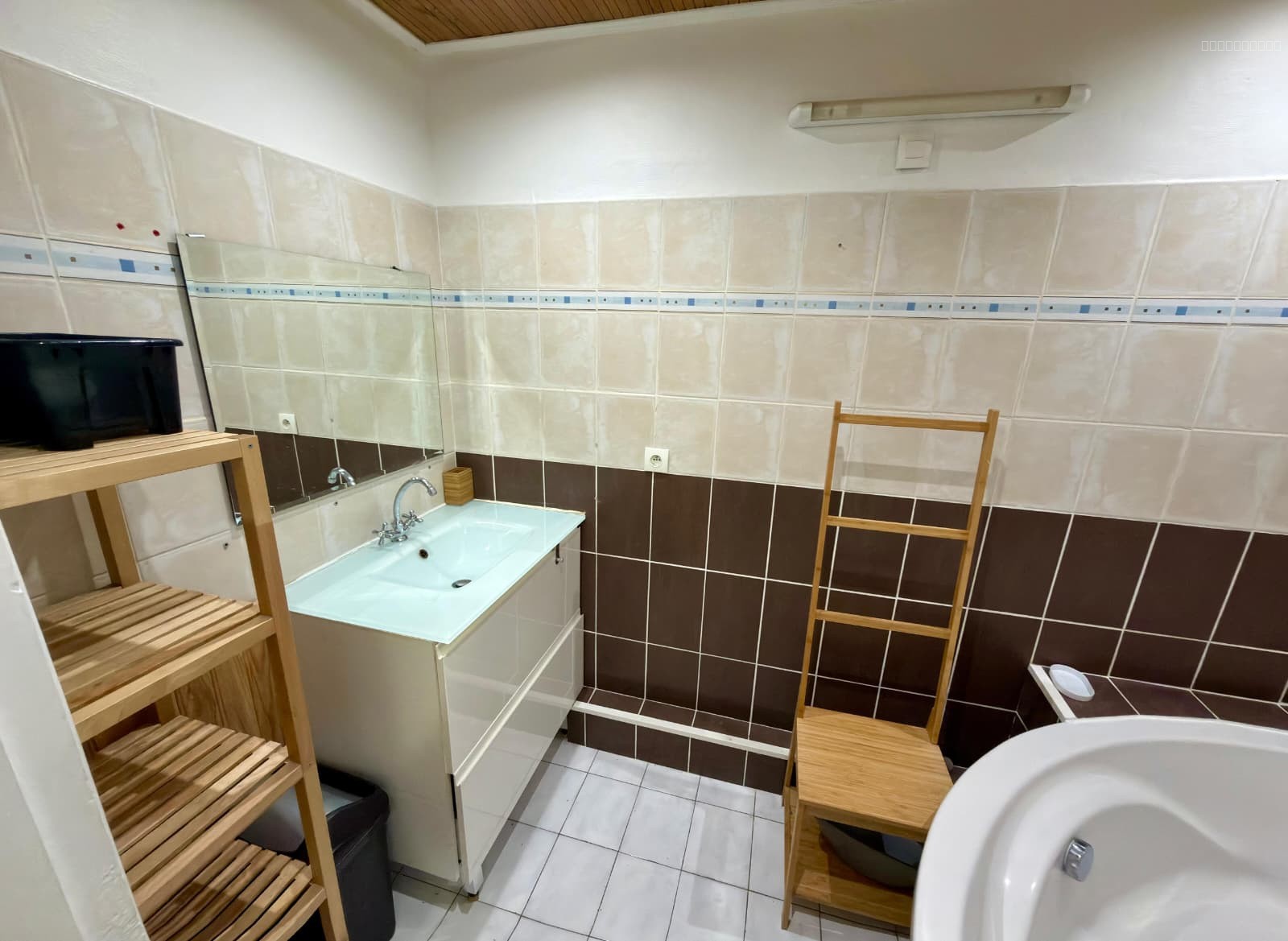 FRESNES : appartement meublé de 49.91m2 avec balcon à louer — photo 7