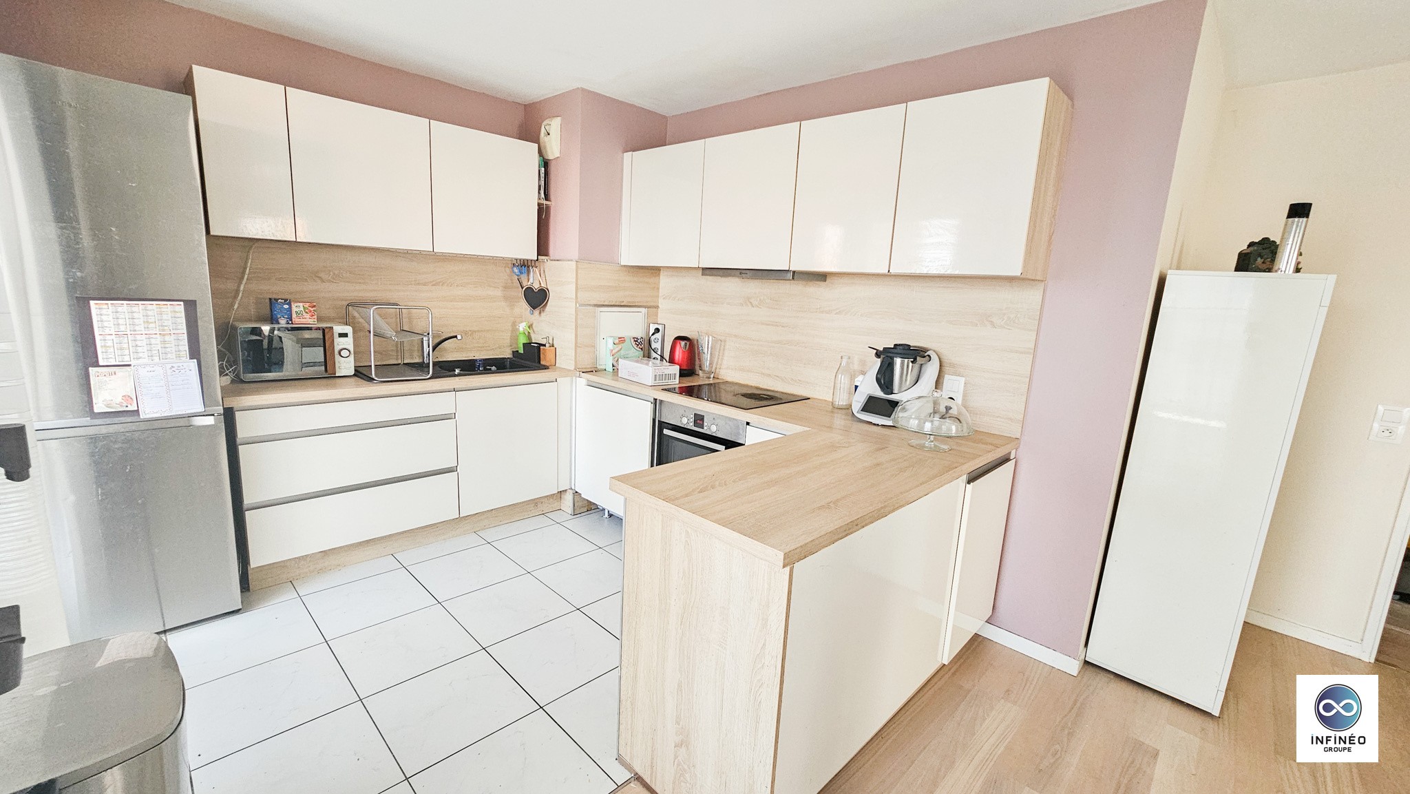 À vendre   Évry (91000)   Appartement T4 de 80,49 m2 avec balcon et 2 parkings — photo 2