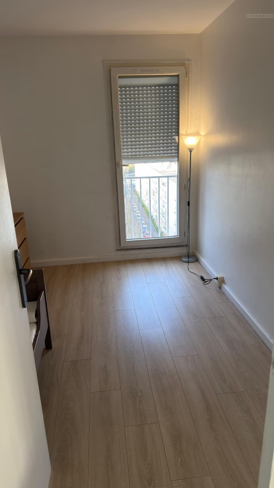 FRESNES : appartement meublé de 49.91m2 avec balcon à louer — photo 5