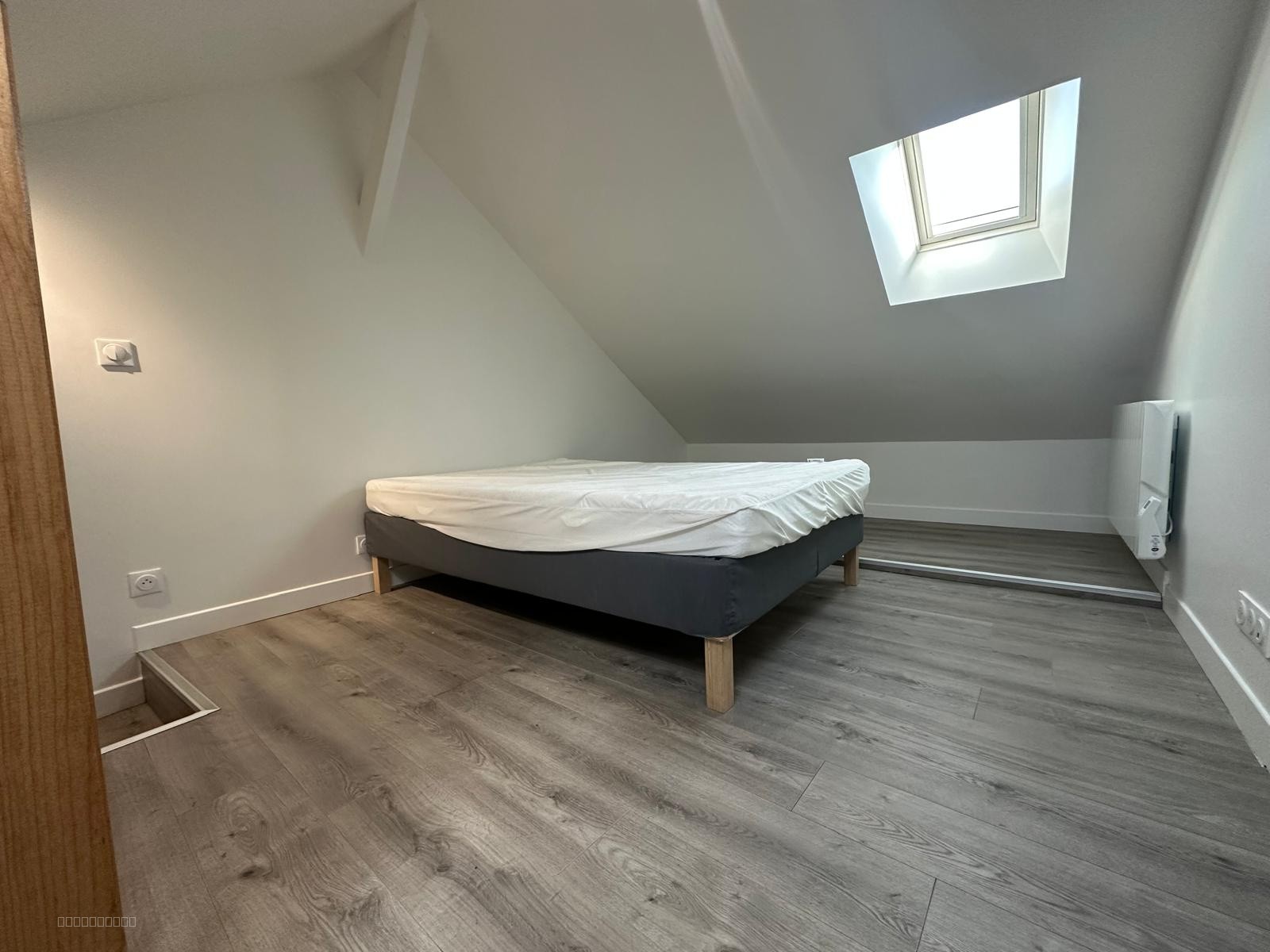 A louer Corbeil-Essonnes appartement DUPLEX 2 pièces 55,84 m2 920 € CC — photo 2