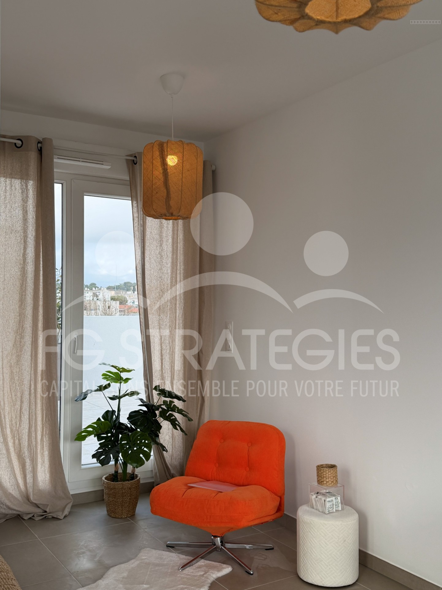 Duplex T5 d’exception avec solarium   MONTPELLIER Cité Créative/EAI/Montcalm — photo 13