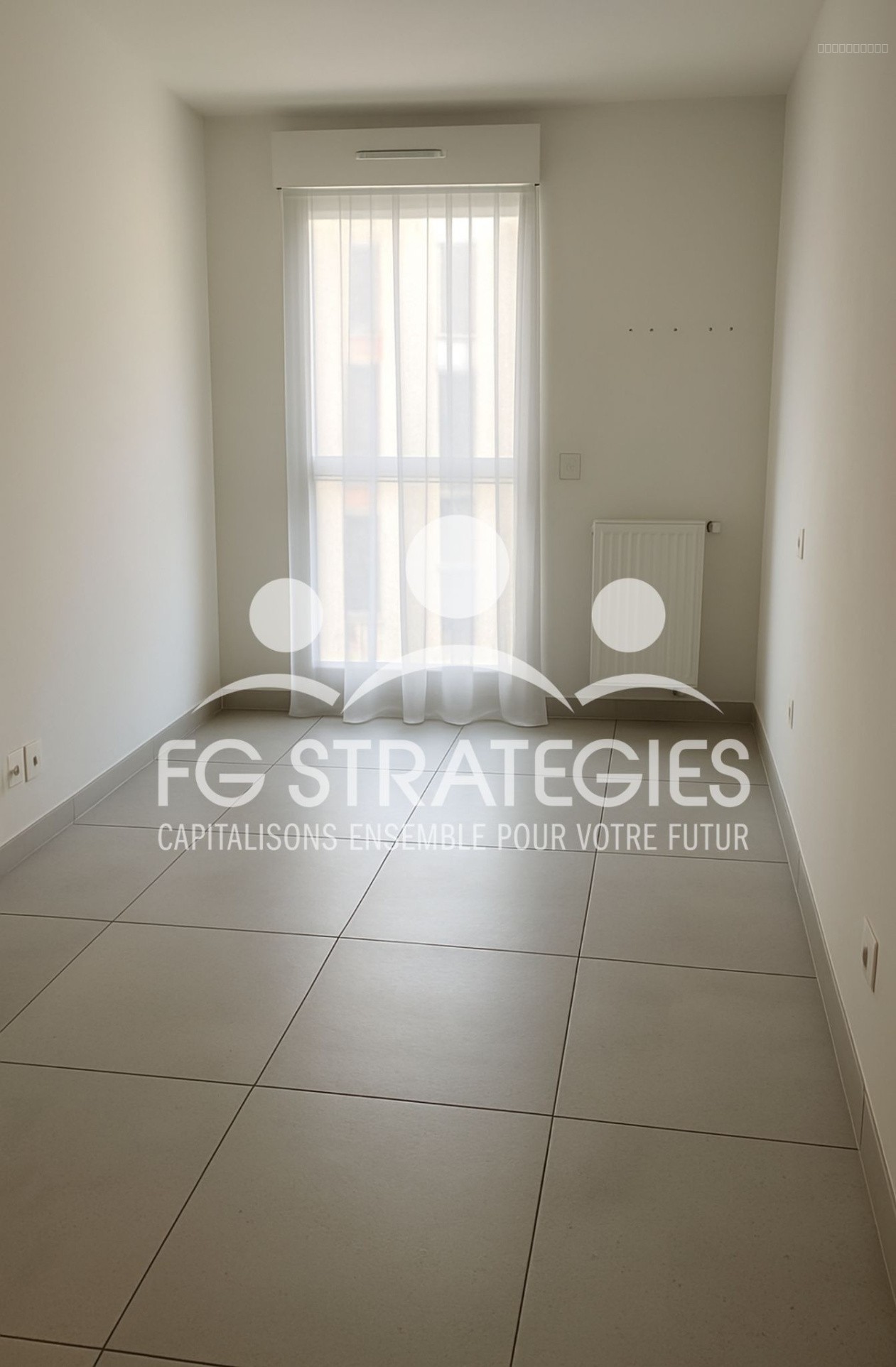✨ T3 contemporain avec terrasse et parking   Quartier Aiguerelles / Nouvelle Mairie — photo 9