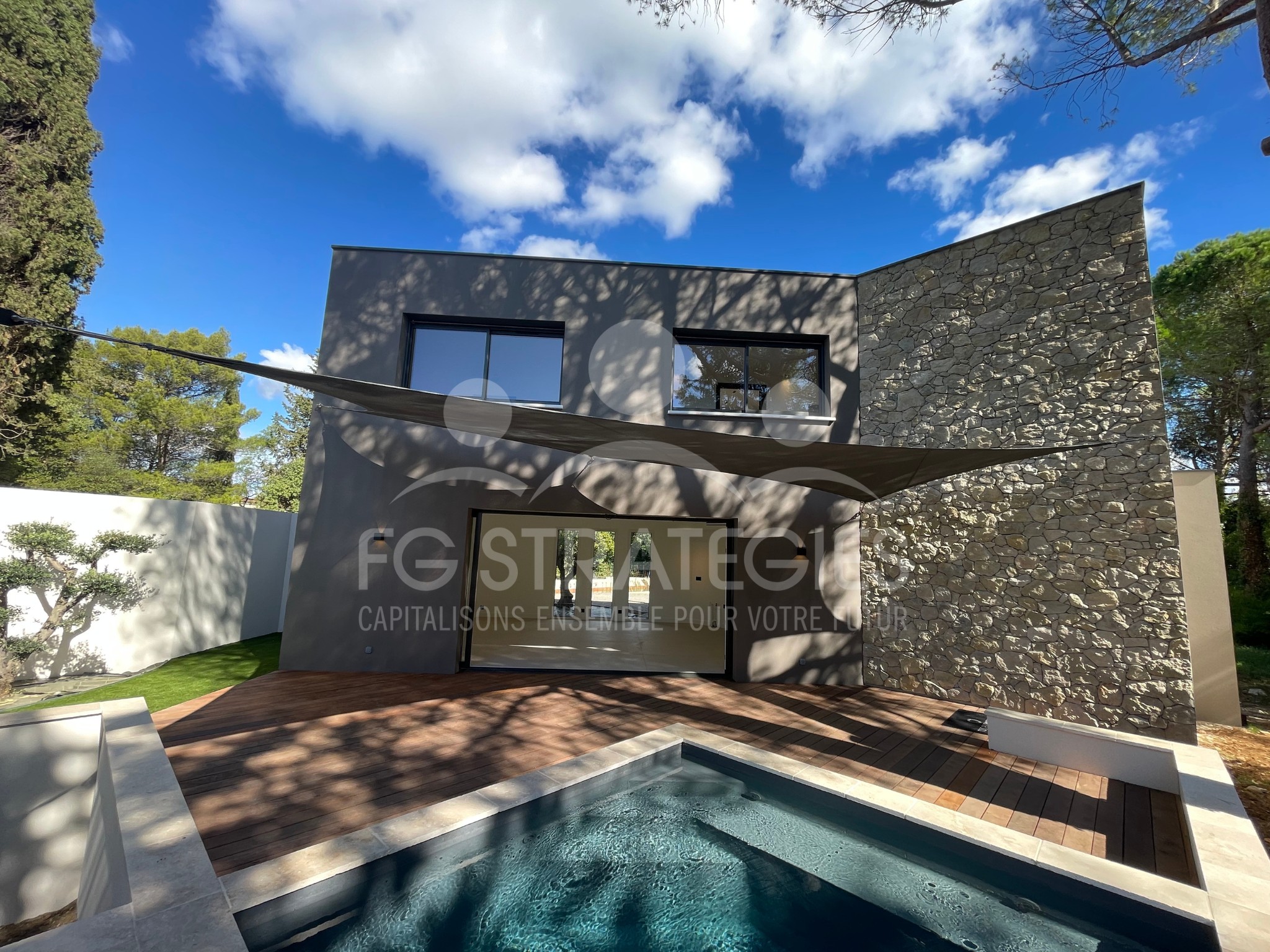 Villa 4 pièces - piscine et jardin- d'exception à Aiguelongue - MONTPELLIER — photo 2