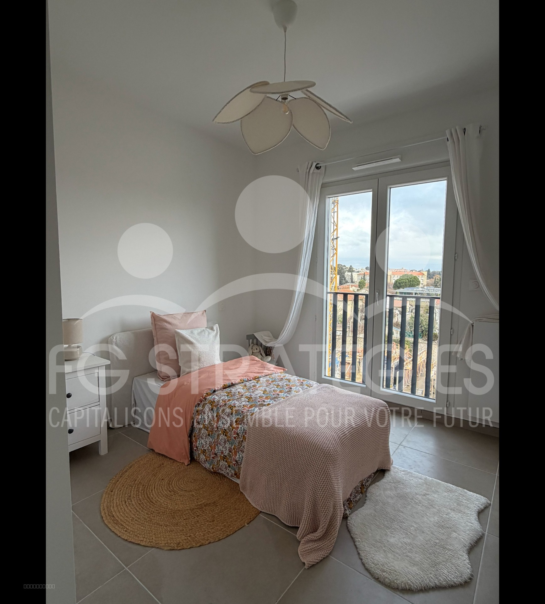 Duplex T5 d’exception avec solarium   MONTPELLIER Cité Créative/EAI/Montcalm — photo 10