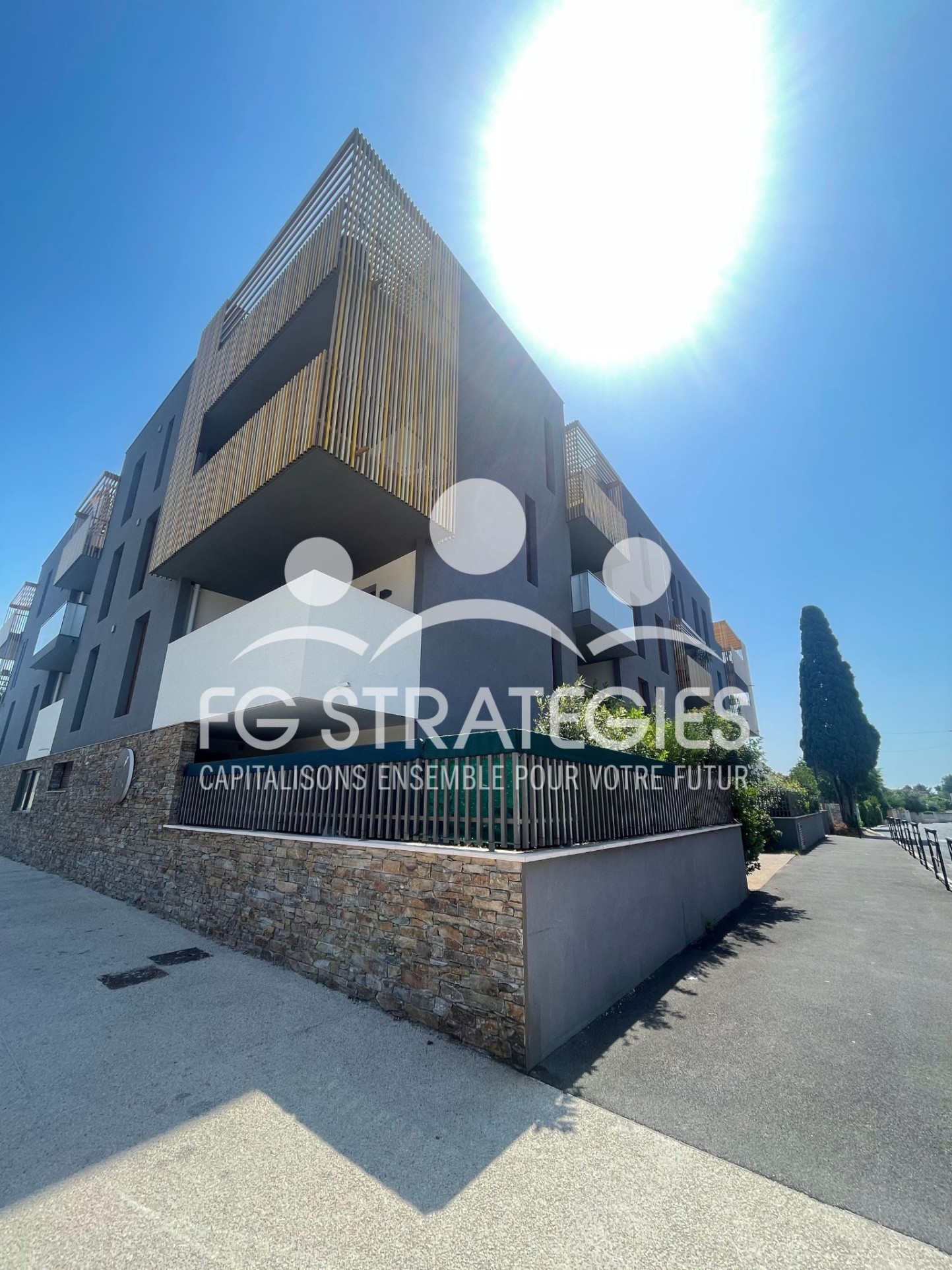 ✨ T3 contemporain avec terrasse et parking   Quartier Aiguerelles / Nouvelle Mairie — photo 12