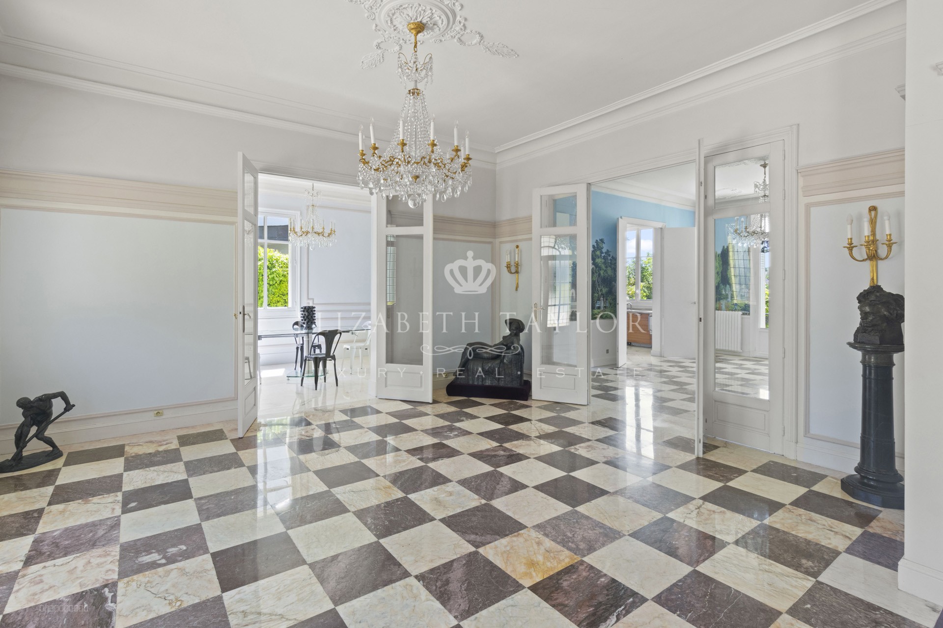 HOTEL PARTICULIER D'EXCEPTION A SAINT GERMAIN-EN-LAYE — photo 6