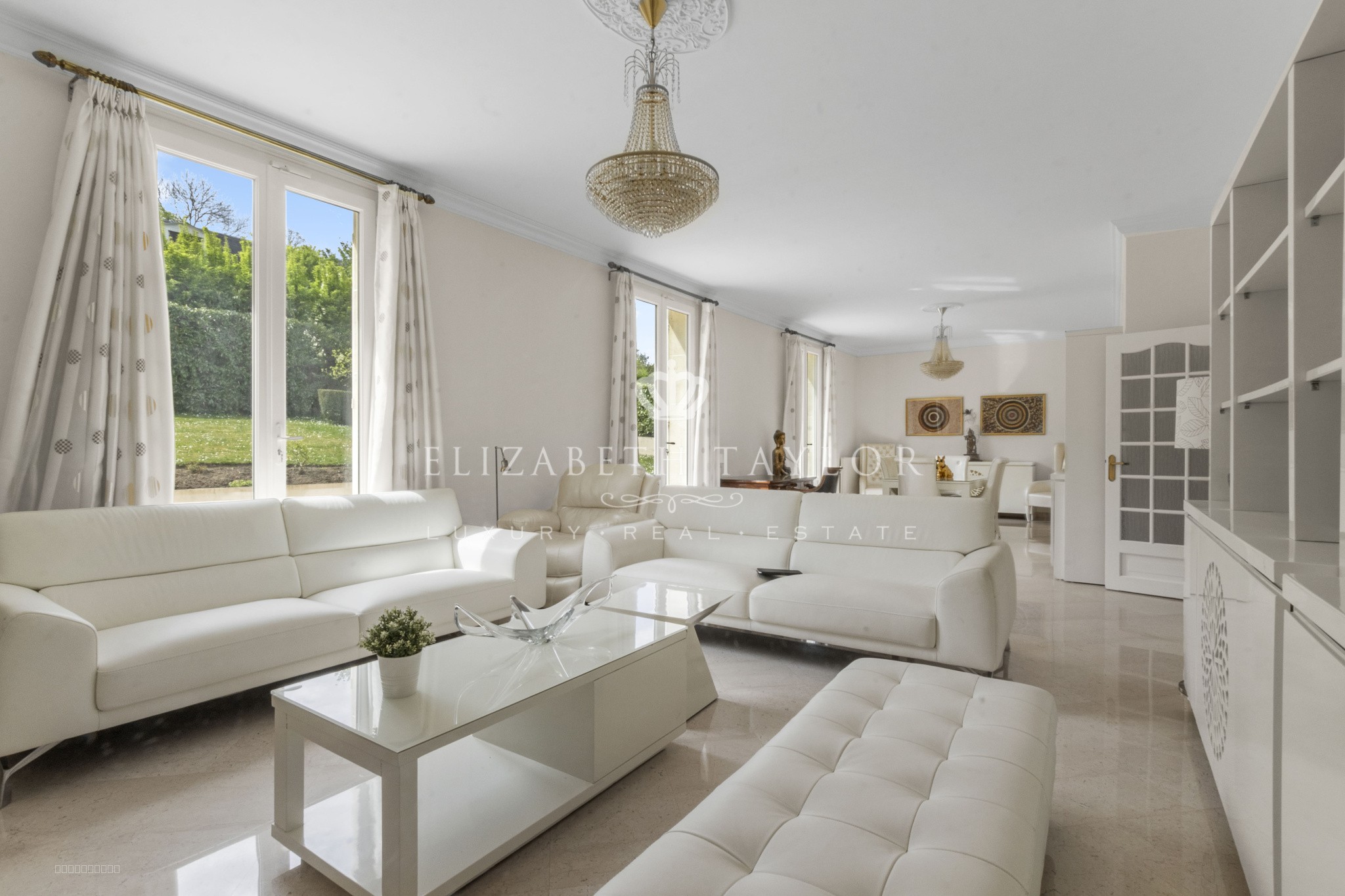MAISON MANSART FAMILIALE - RUEIL MALMAISON PROCHE LYCEE DANIELOU ET PASSY BUZENVAL — photo 2