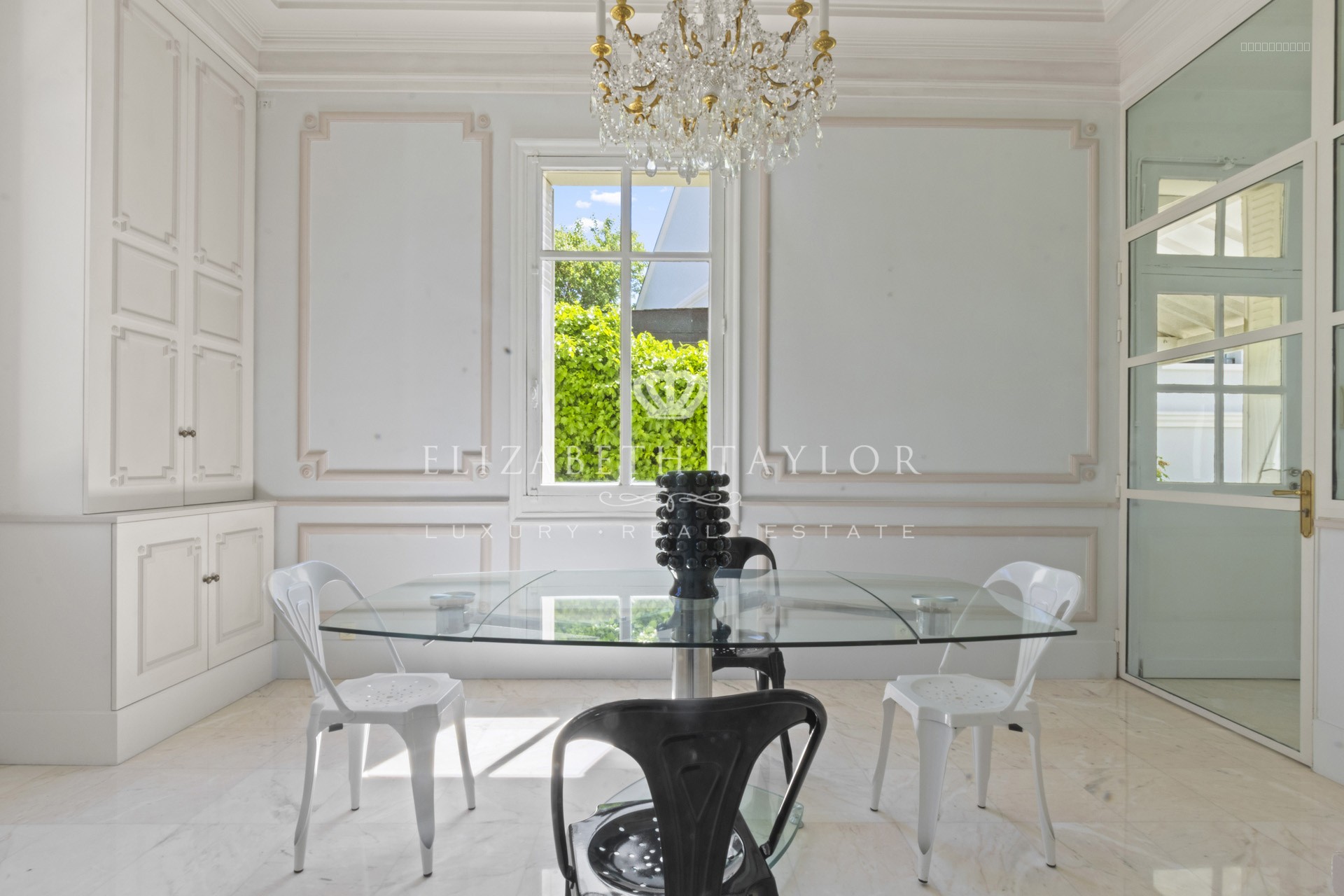 HOTEL PARTICULIER D'EXCEPTION A SAINT GERMAIN-EN-LAYE — photo 9
