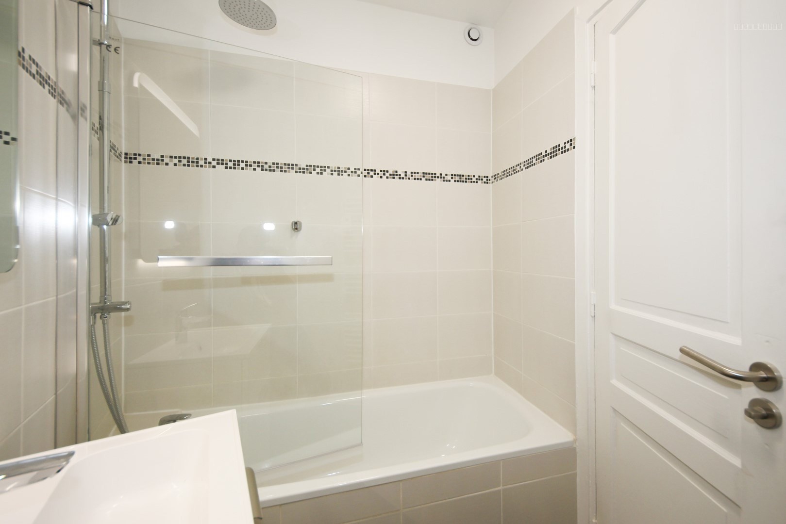APPARTEMENT 3 PIECES - HYPER CENTRE MALAKOFF — photo 19