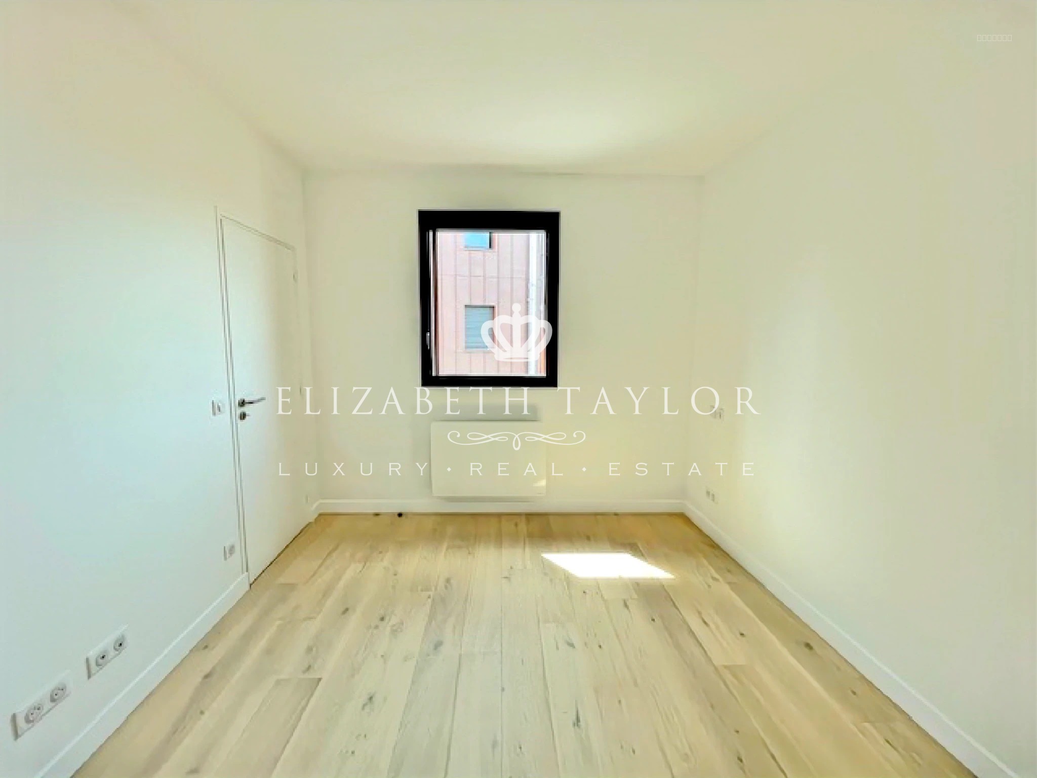 DUPLEX ROOFTOP - VUE PANORAMIQUE - ASCENSEUR - HYPER CENTRE MALAKOFF — photo 9