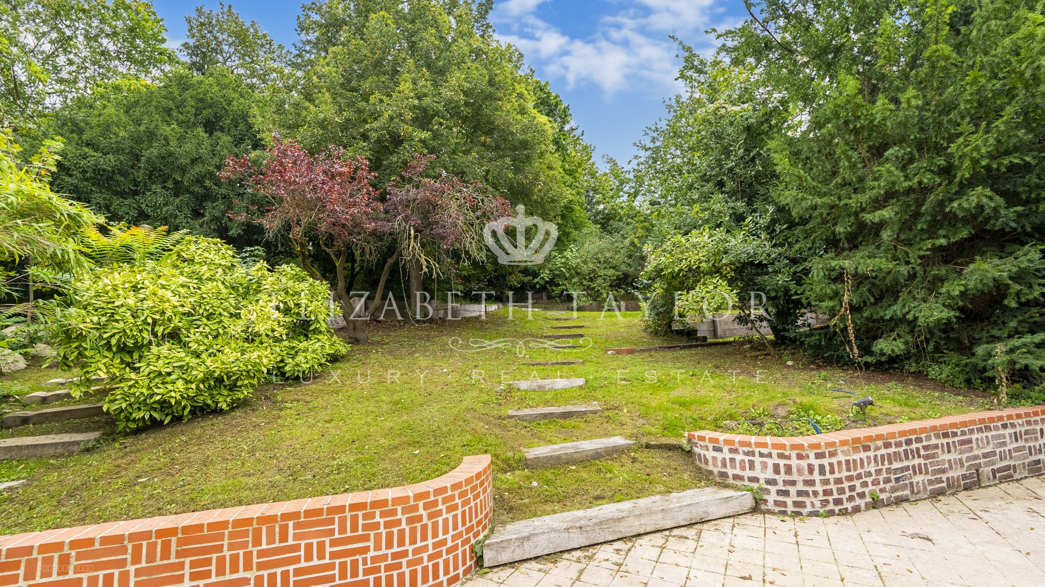 PROPRIETE DE GRAND STANDING - BOUGIVAL — photo 14