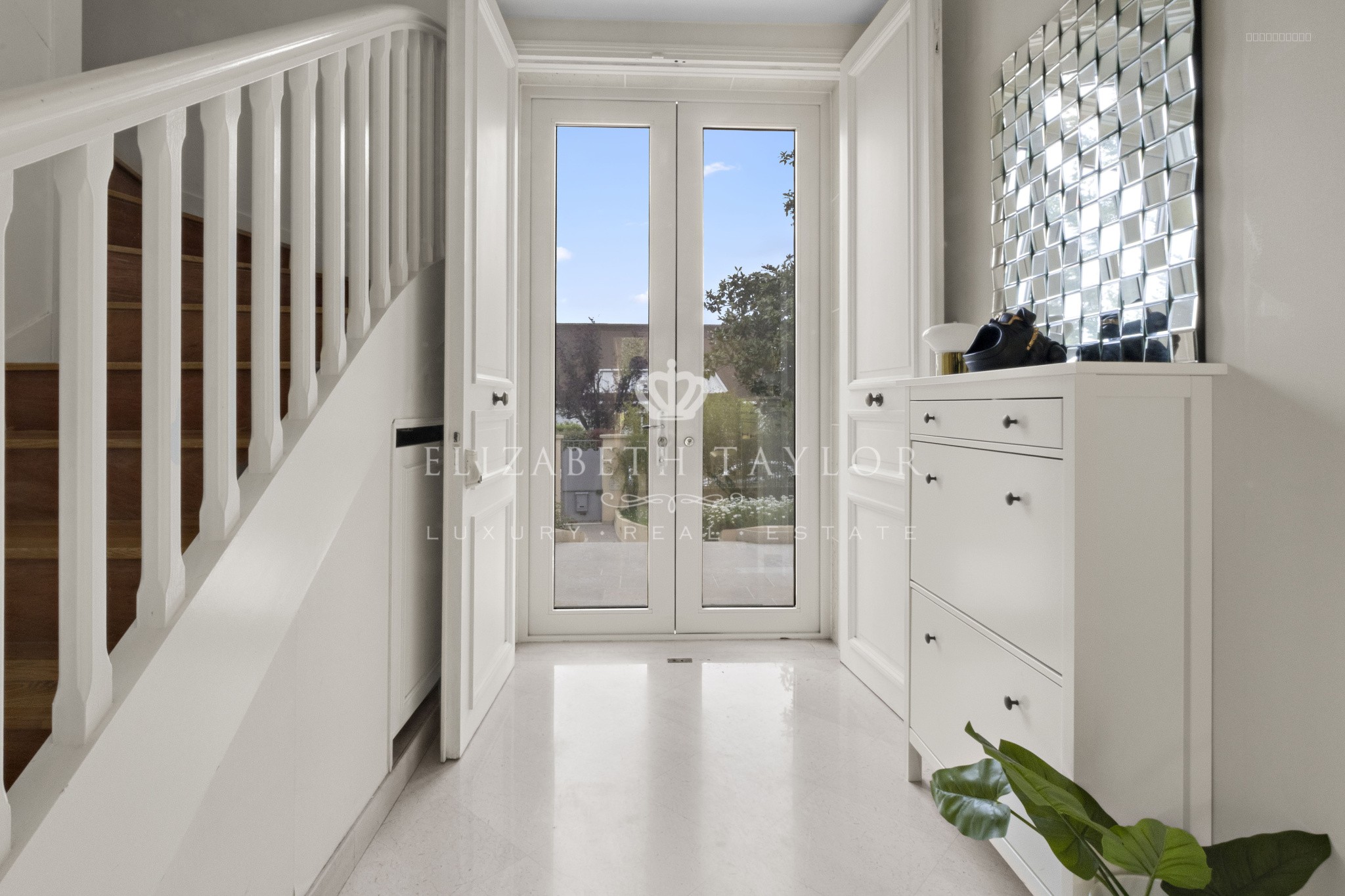 MAISON MANSART FAMILIALE - RUEIL MALMAISON PROCHE LYCEE DANIELOU ET PASSY BUZENVAL — photo 13