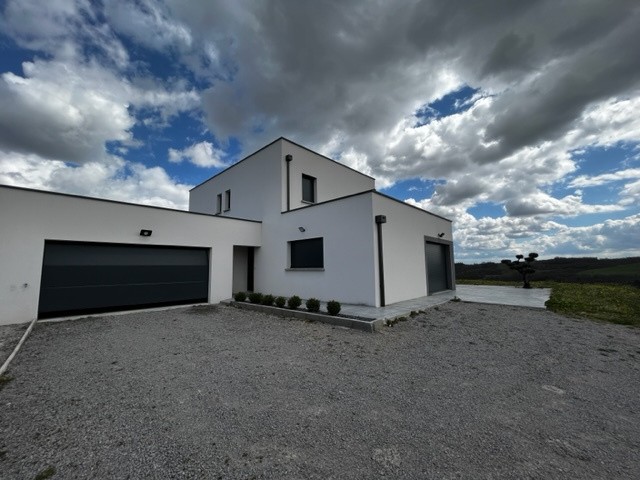 À la location   Villa contemporaine avec vue imprenable sur les vignobles   5 chambres   187 m2 — photo 2